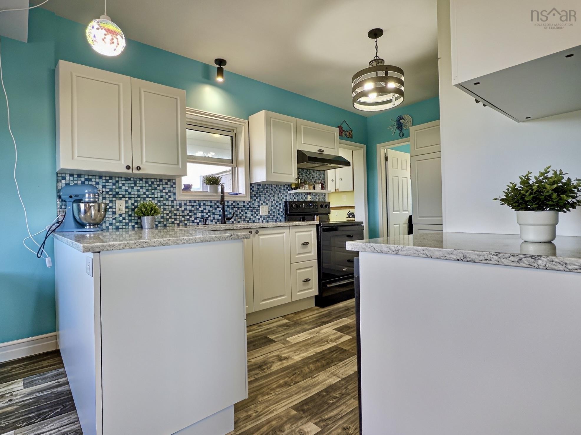 $269,000.00: 35 CHEMIN BROUSSARD, Petit Étang