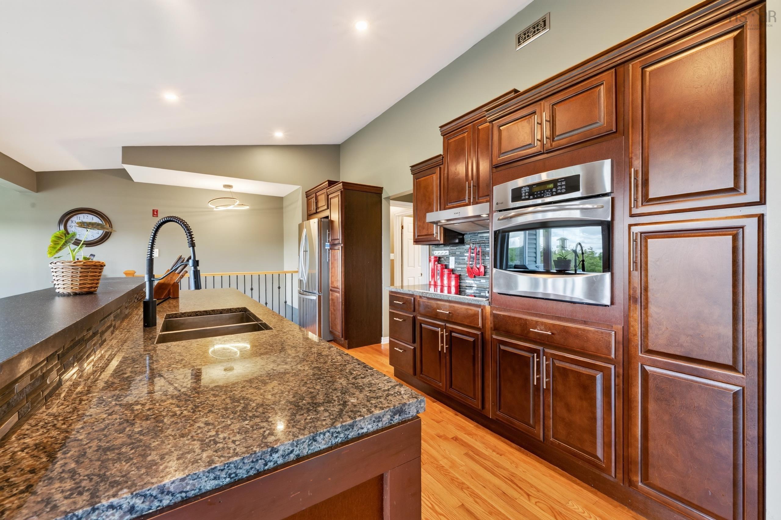 $940,000.00: 131 Oakfield Drive, Marion Bridge