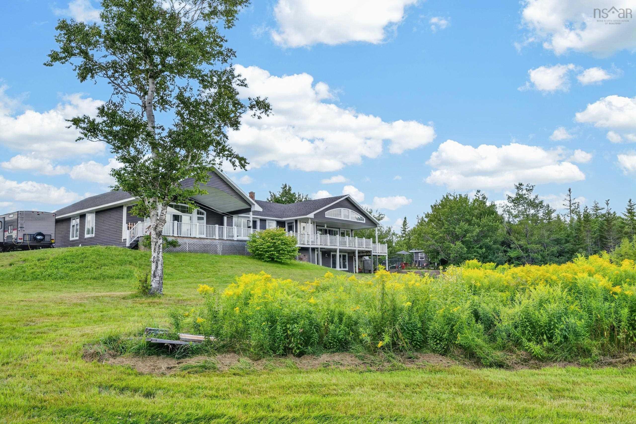 $940,000.00: 131 Oakfield Drive, Marion Bridge