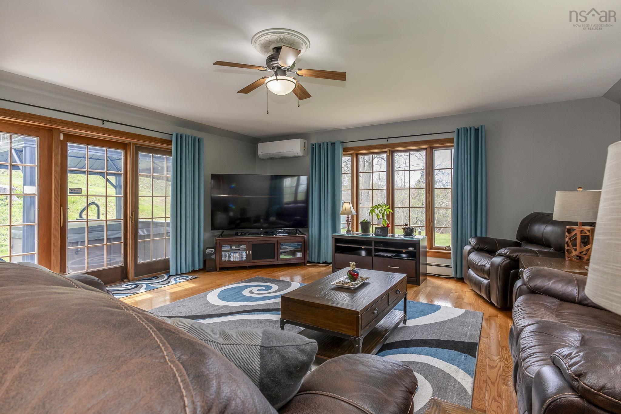 $539,000.00: 109 Old Trunk 1, Deep Brook
