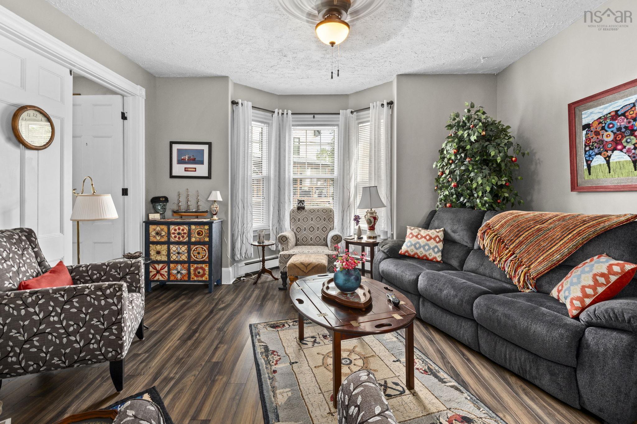 $414,900.00: 344 Gray Street, Windsor