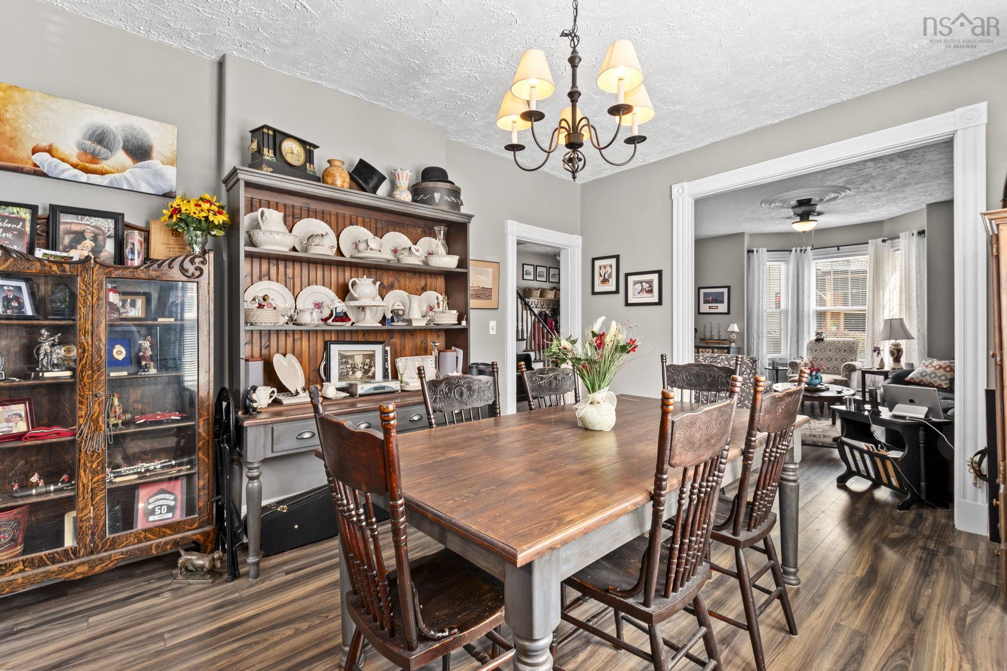 $414,900.00: 344 Gray Street, Windsor