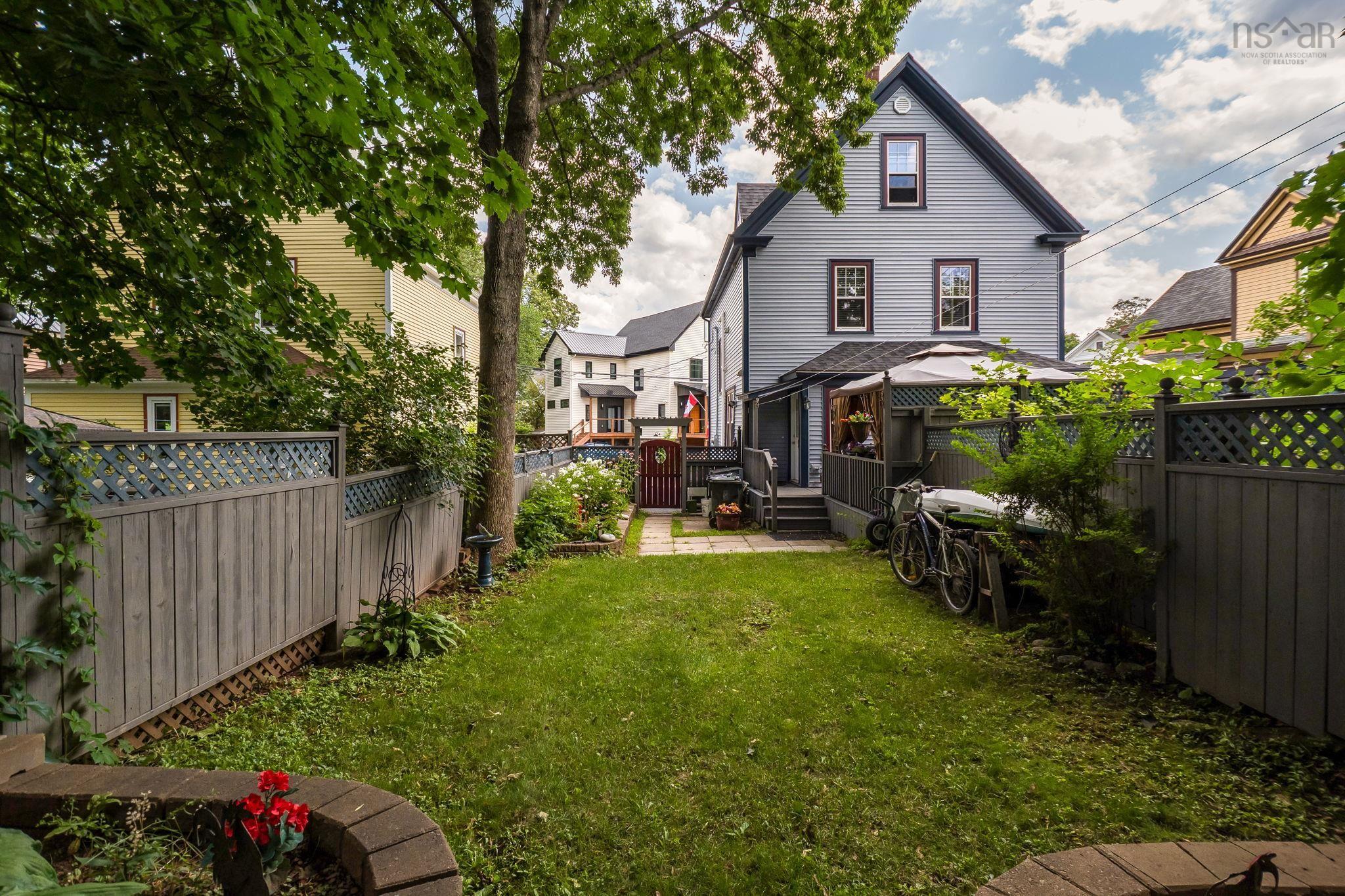 $414,900.00: 344 Gray Street, Windsor