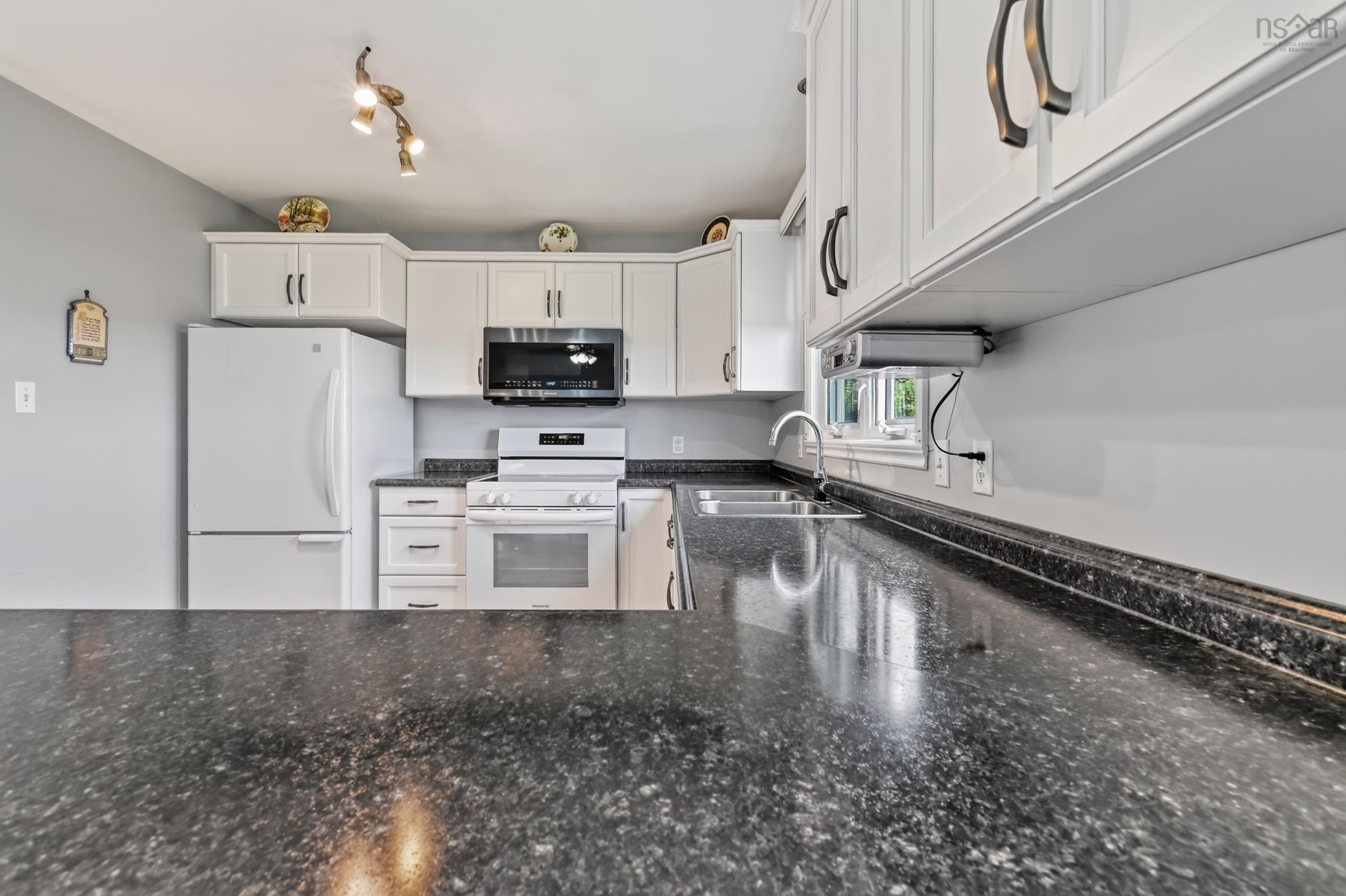 $349,000.00: 131 East Side Grand River Road, Grand River