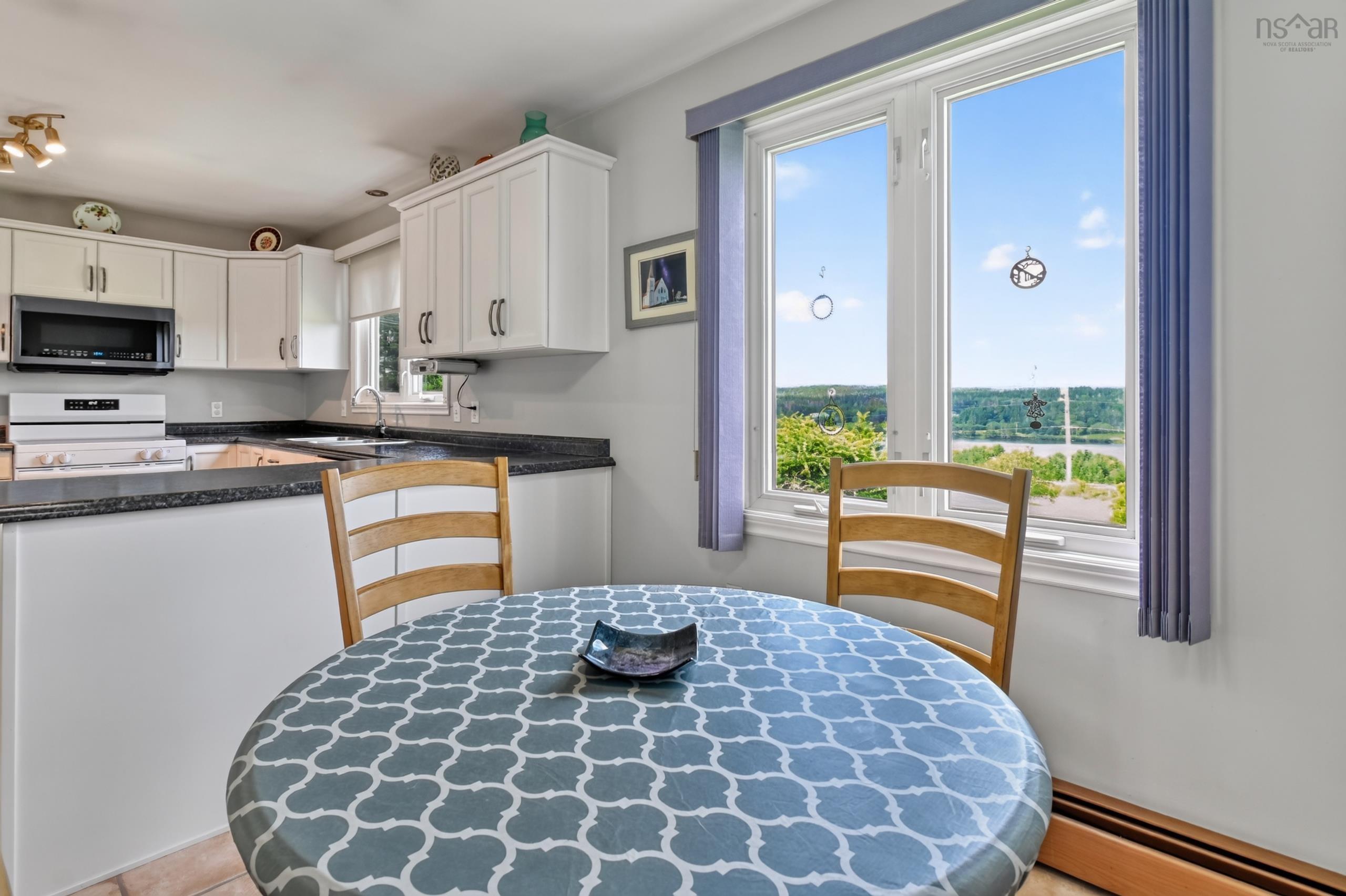 $349,000.00: 131 East Side Grand River Road, Grand River