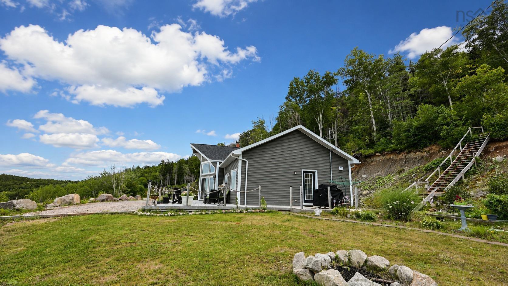 $589,000.00: 39132 Cabot Trail, Ingonish Ferry