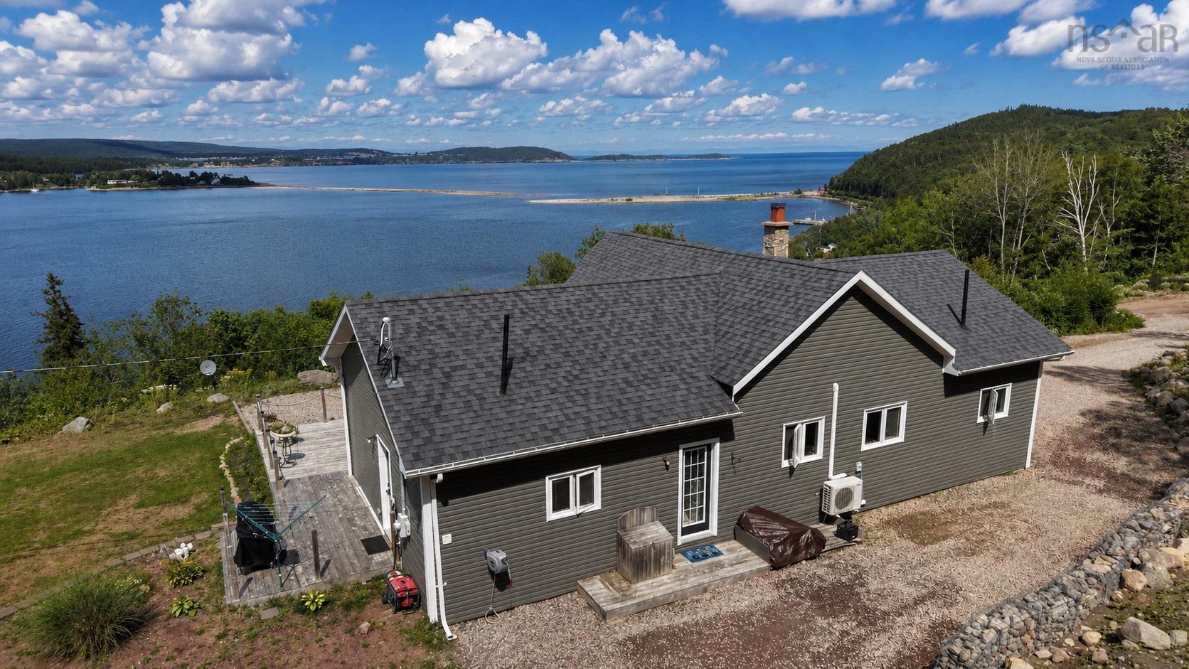 $589,000.00: 39132 Cabot Trail, Ingonish Ferry