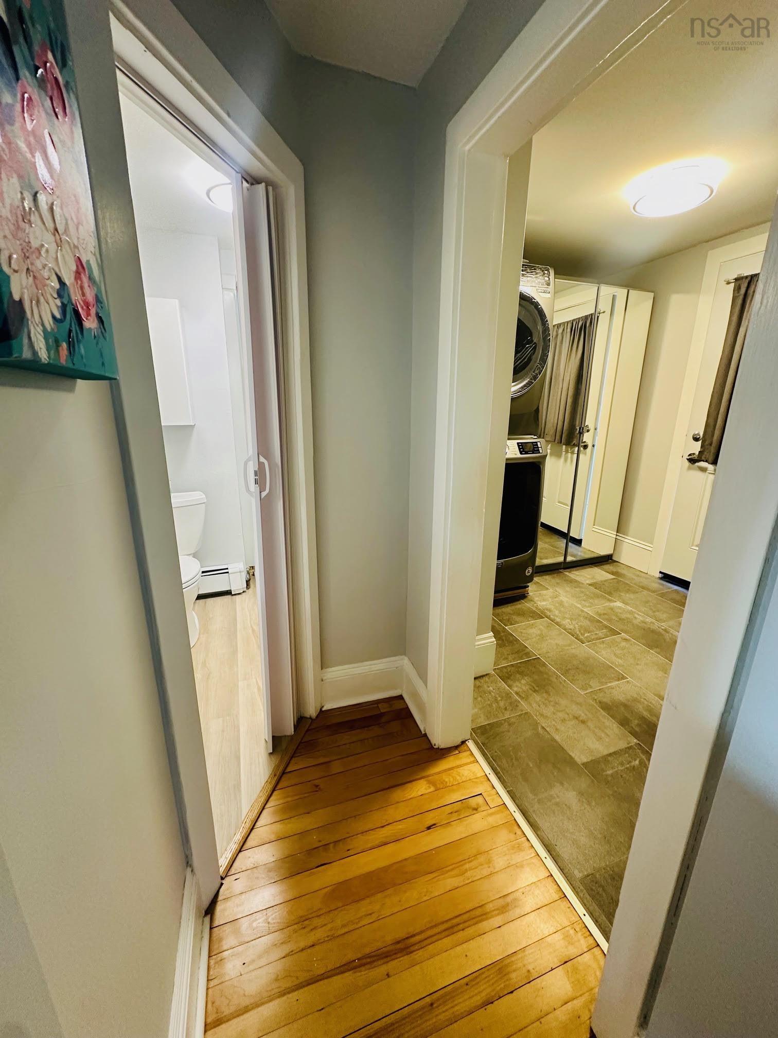 $798,000.00: 2079 & 2081 Poplar Street, Halifax