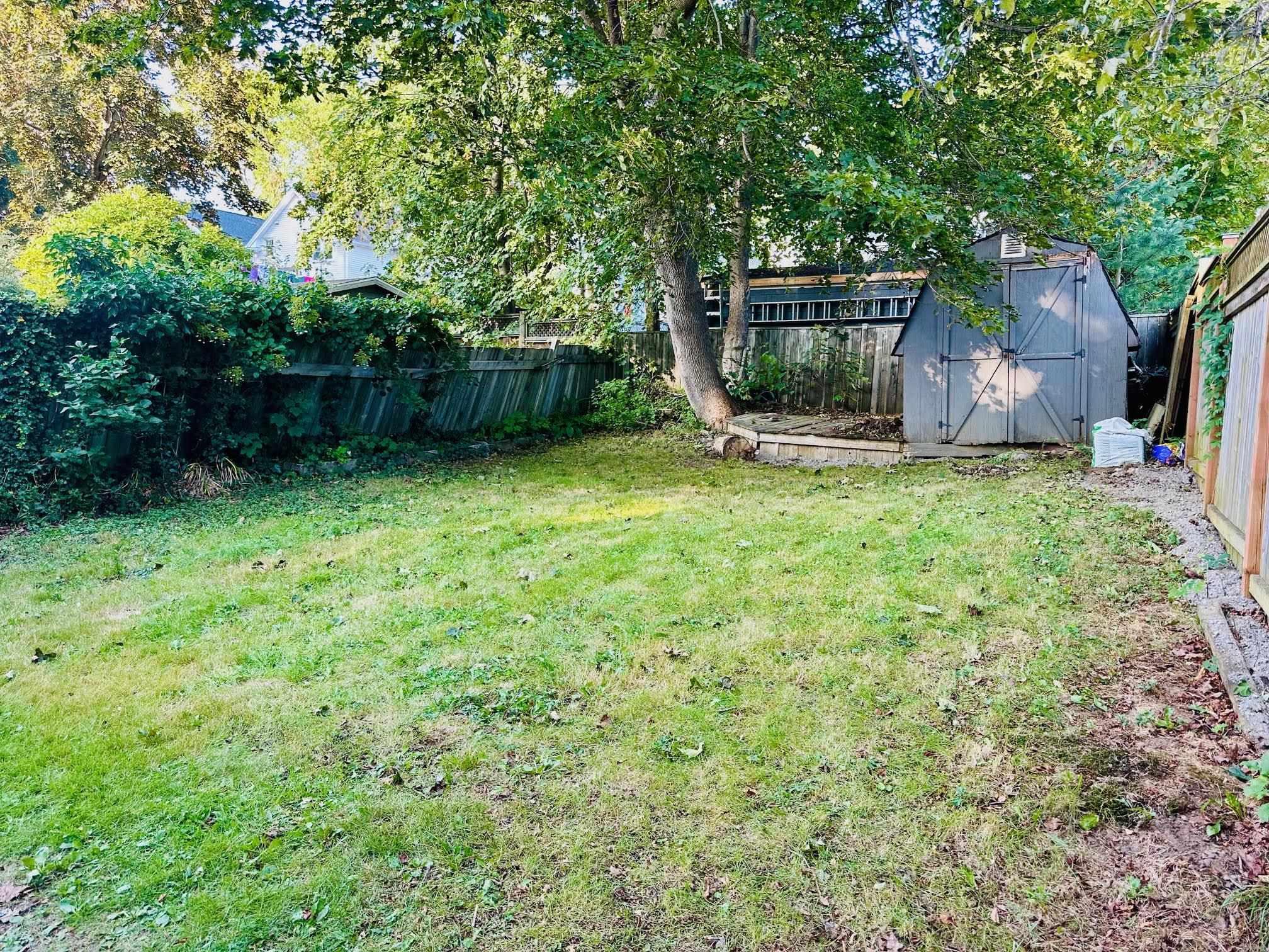 $798,000.00: 2079 & 2081 Poplar Street, Halifax