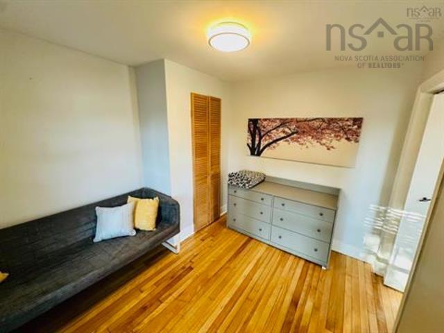 $798,000.00: 2079 & 2081 Poplar Street, Halifax