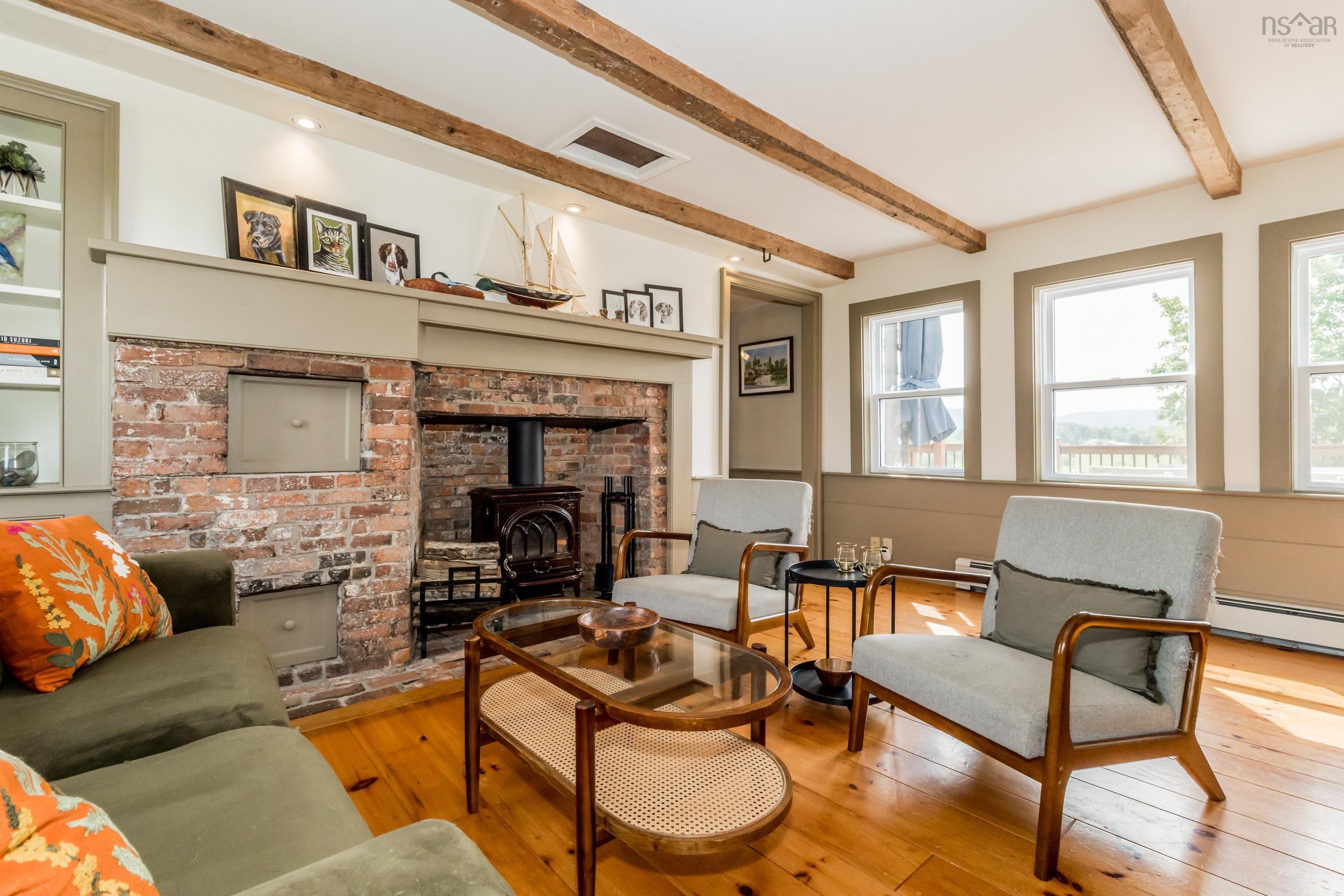 $749,000.00: 7772 Highway 1, Upper Granville