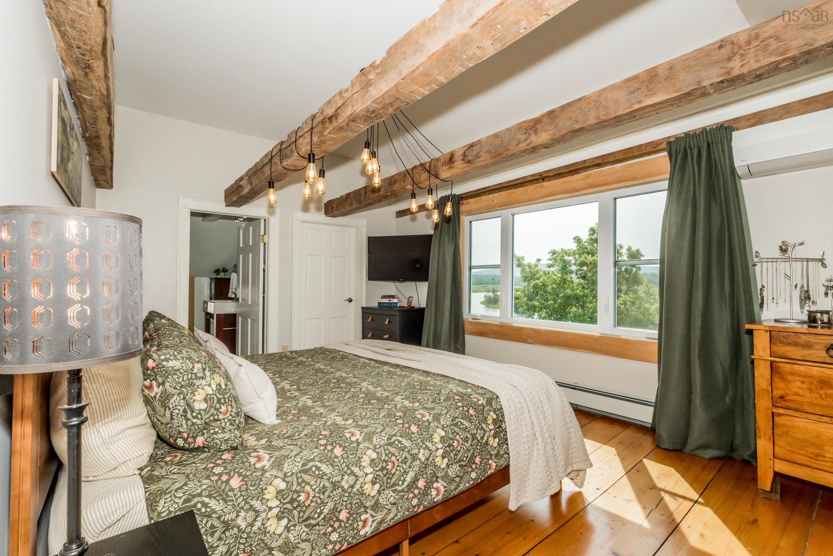 $749,000.00: 7772 Highway 1, Upper Granville