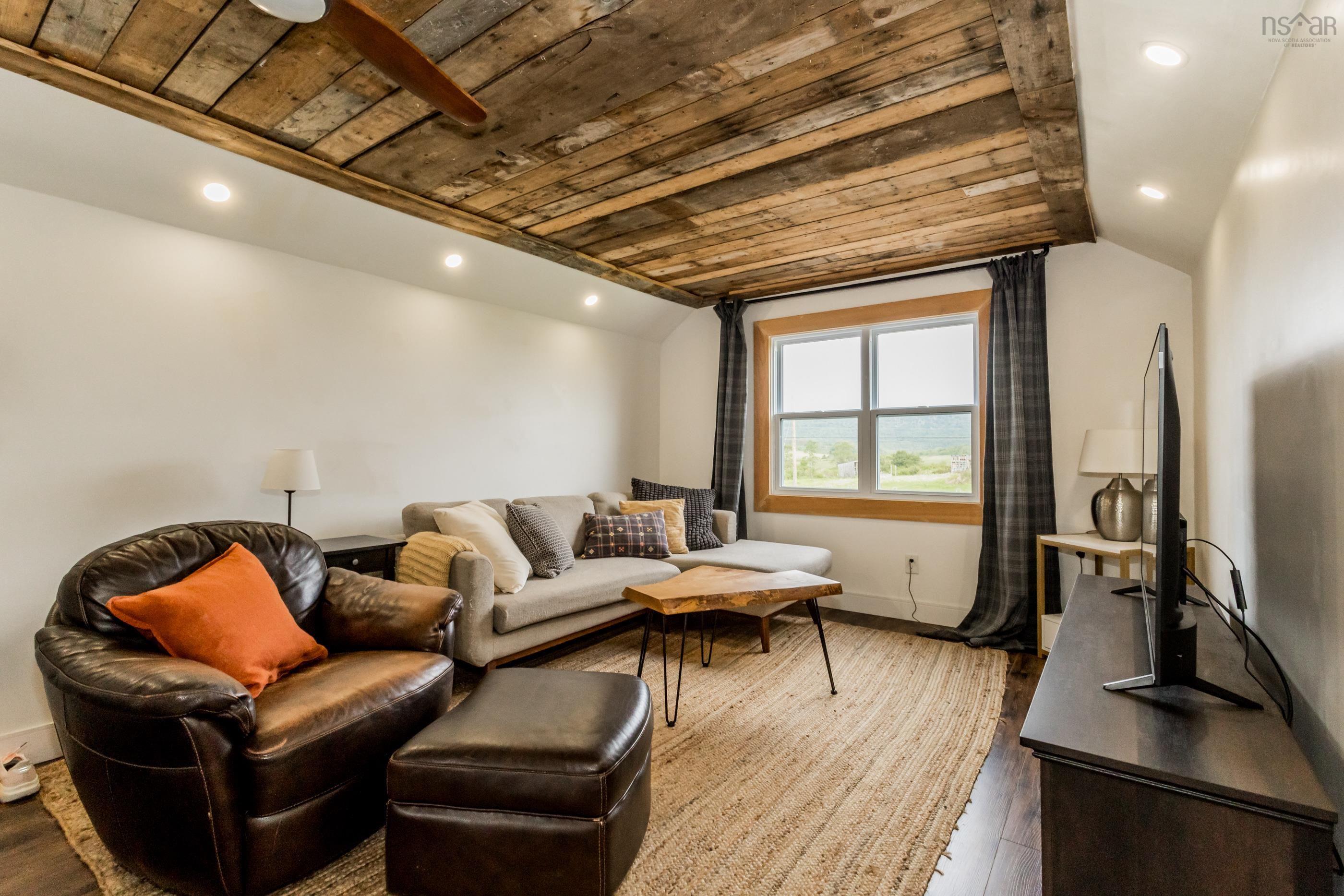 $749,000.00: 7772 Highway 1, Upper Granville