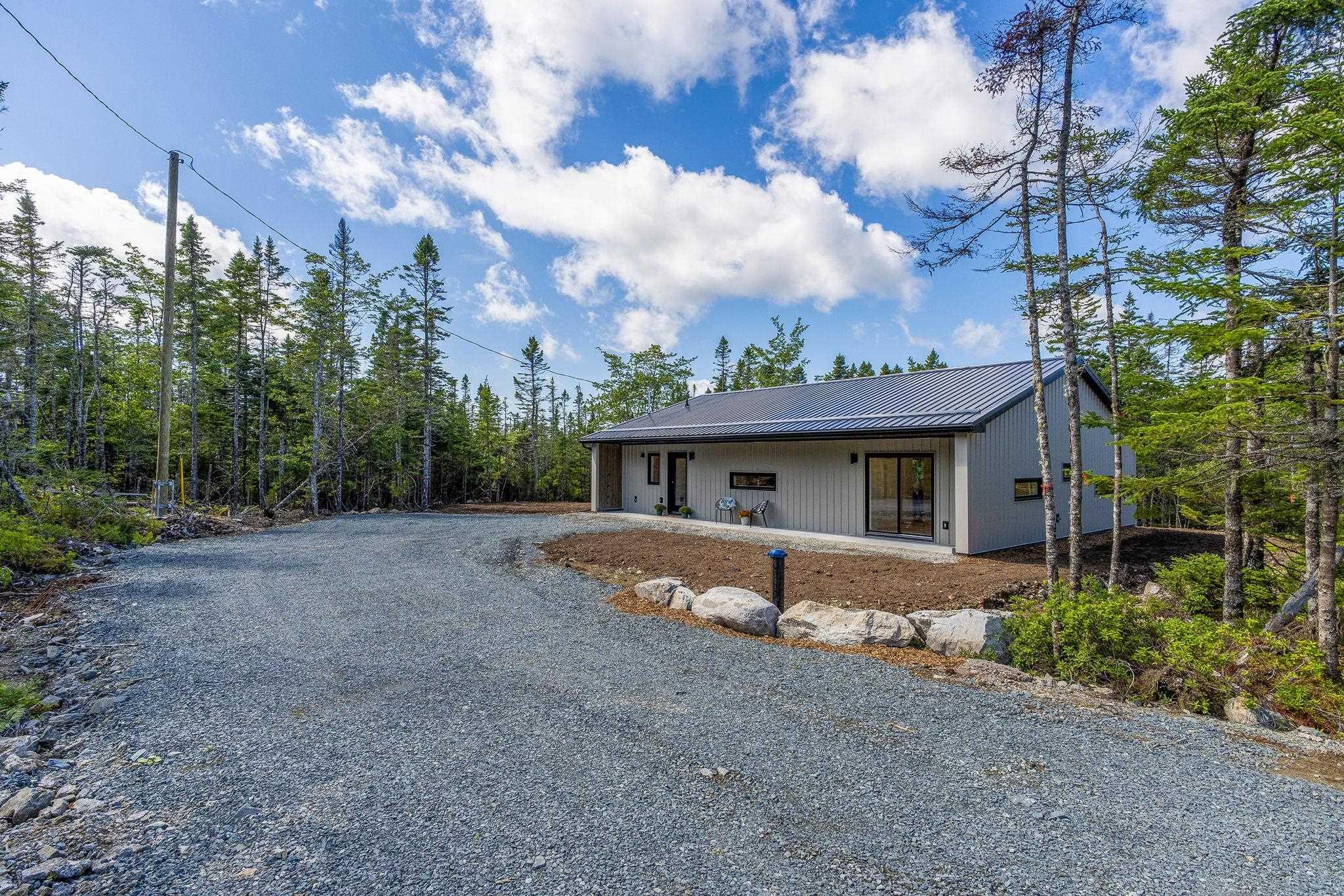 $549,000.00: 165 Beau Run, East Petpeswick