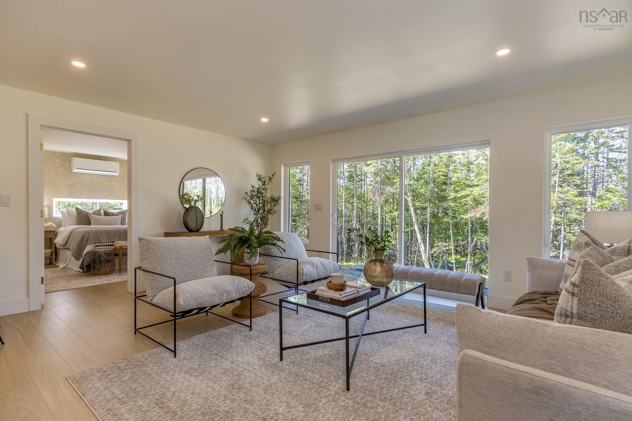 $549,000.00: 165 Beau Run, East Petpeswick