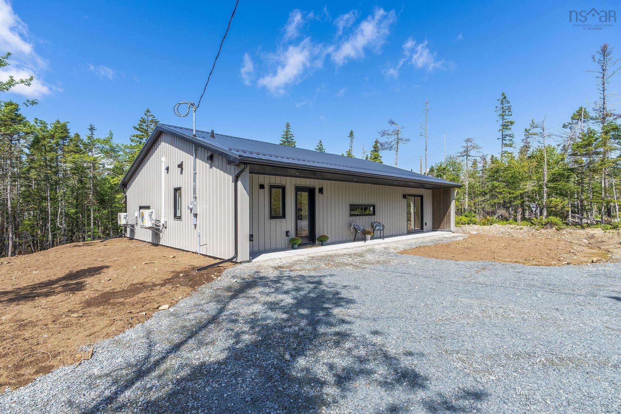 $549,000.00: 165 Beau Run, East Petpeswick