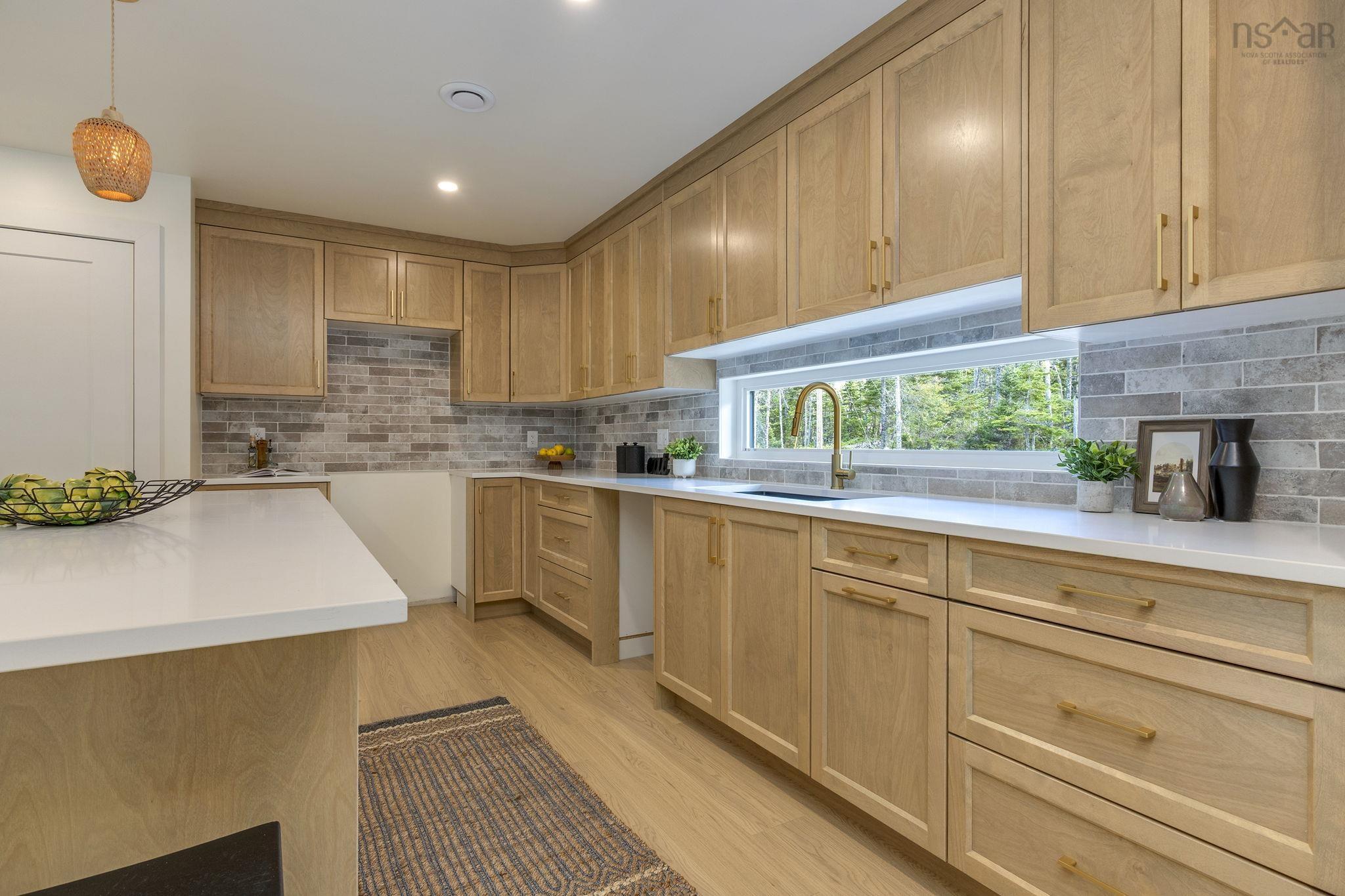 $549,000.00: 165 Beau Run, East Petpeswick