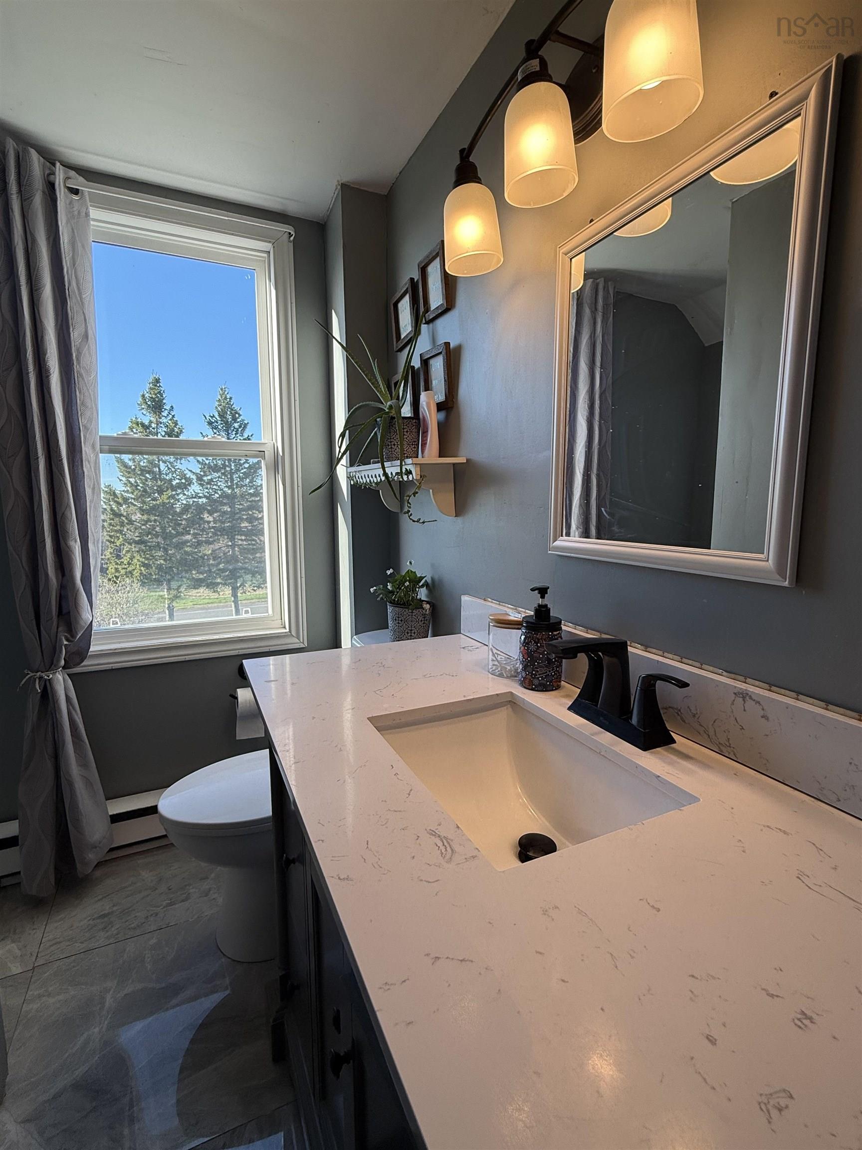 $249,900.00: 10250 Highway 4, Broadway