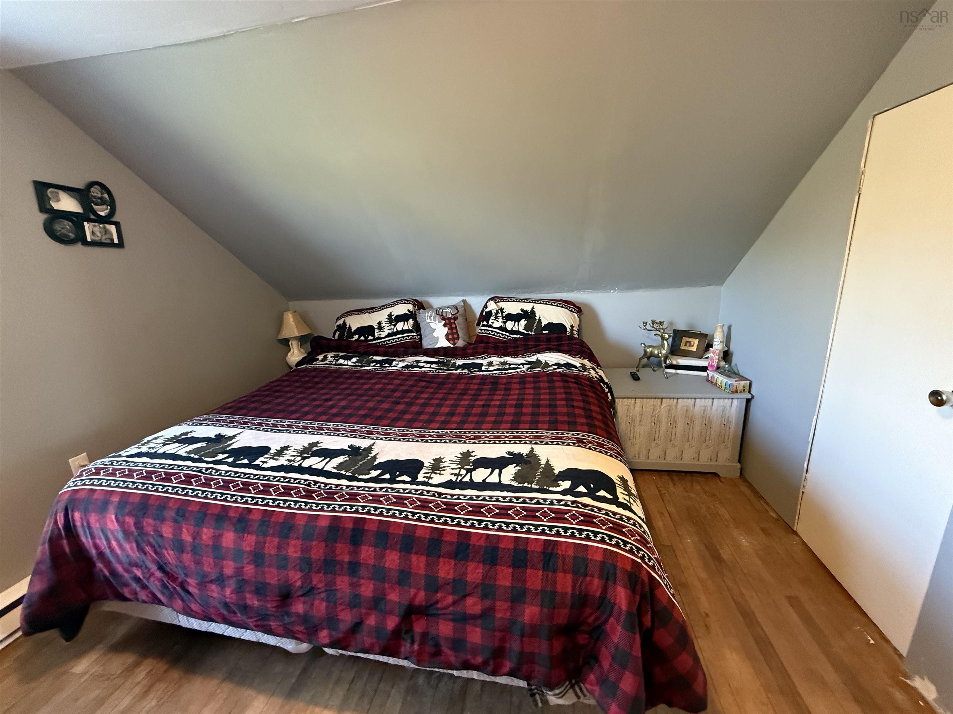 $249,900.00: 10250 Highway 4, Broadway