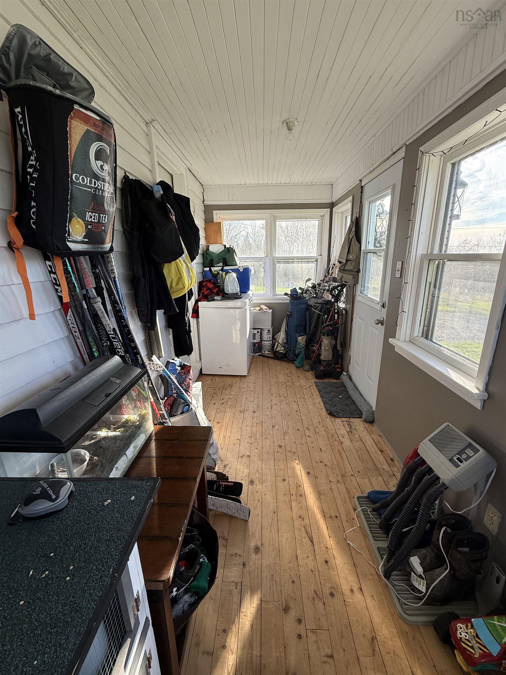 $249,900.00: 10250 Highway 4, Broadway