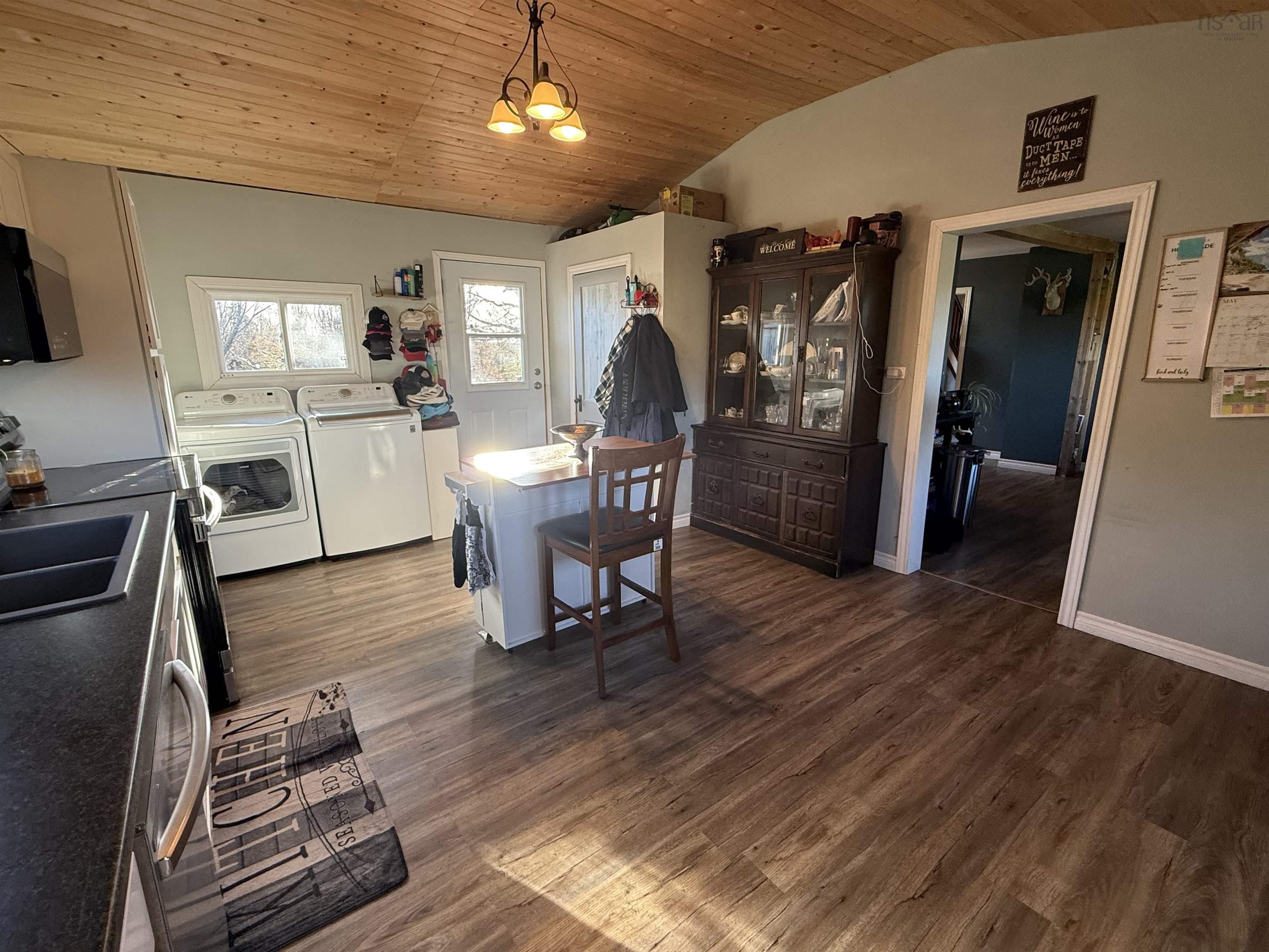 $249,900.00: 10250 Highway 4, Broadway