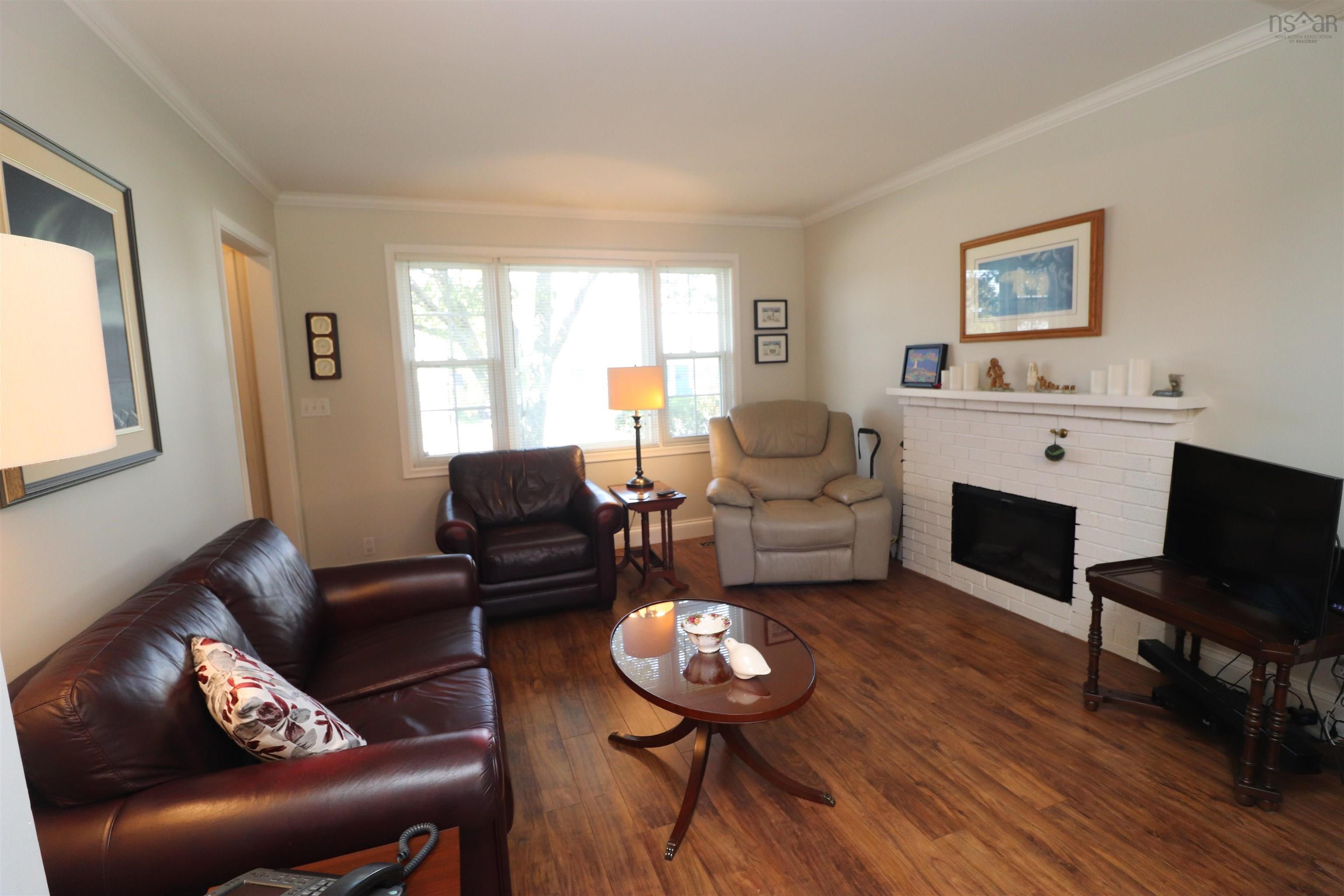$309,500.00: 244 GLENWOOD Drive, Truro