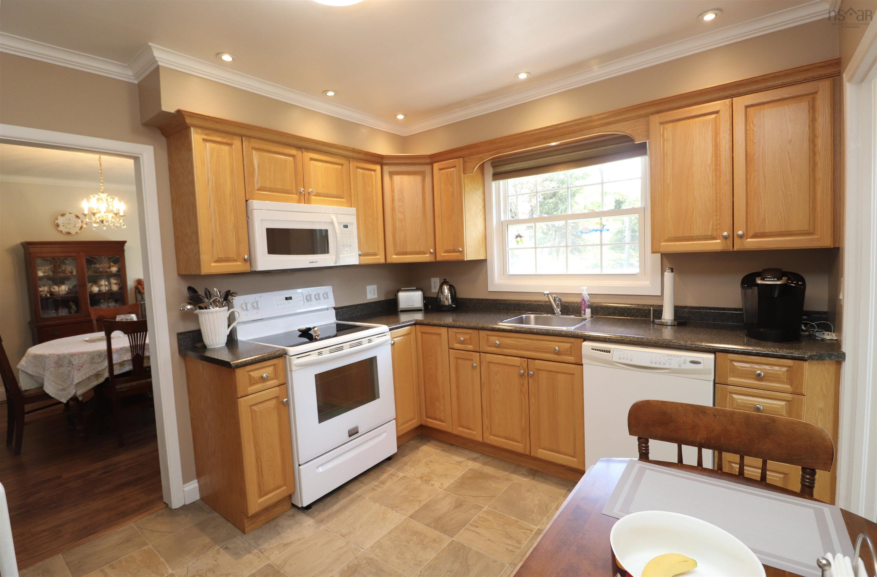 $309,500.00: 244 GLENWOOD Drive, Truro
