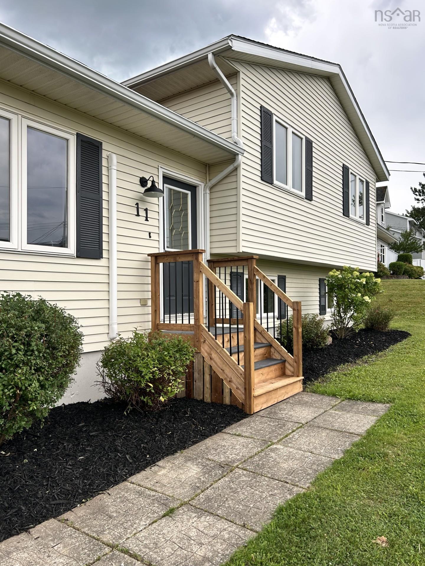 $529,900.00: 11 Heritage Drive, West River