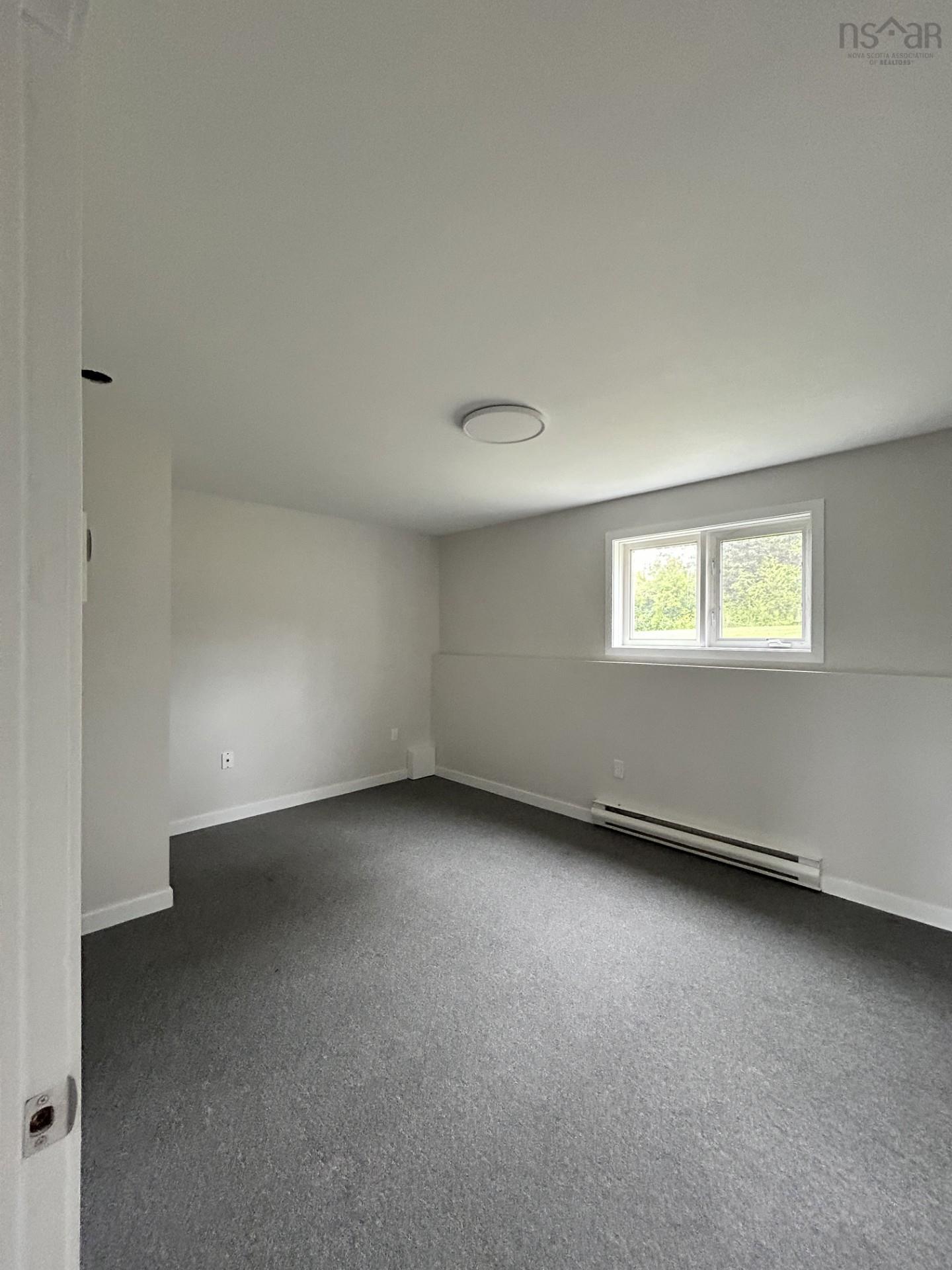 $529,900.00: 11 Heritage Drive, West River