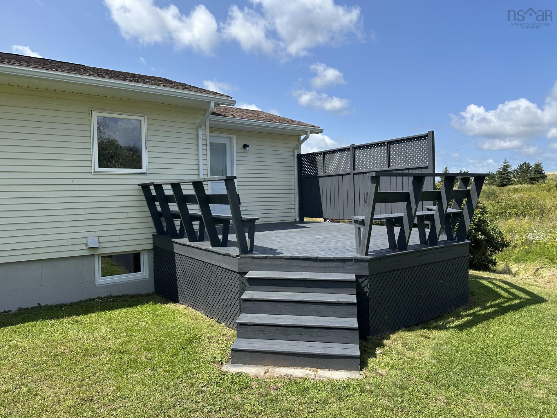 $529,900.00: 11 Heritage Drive, West River