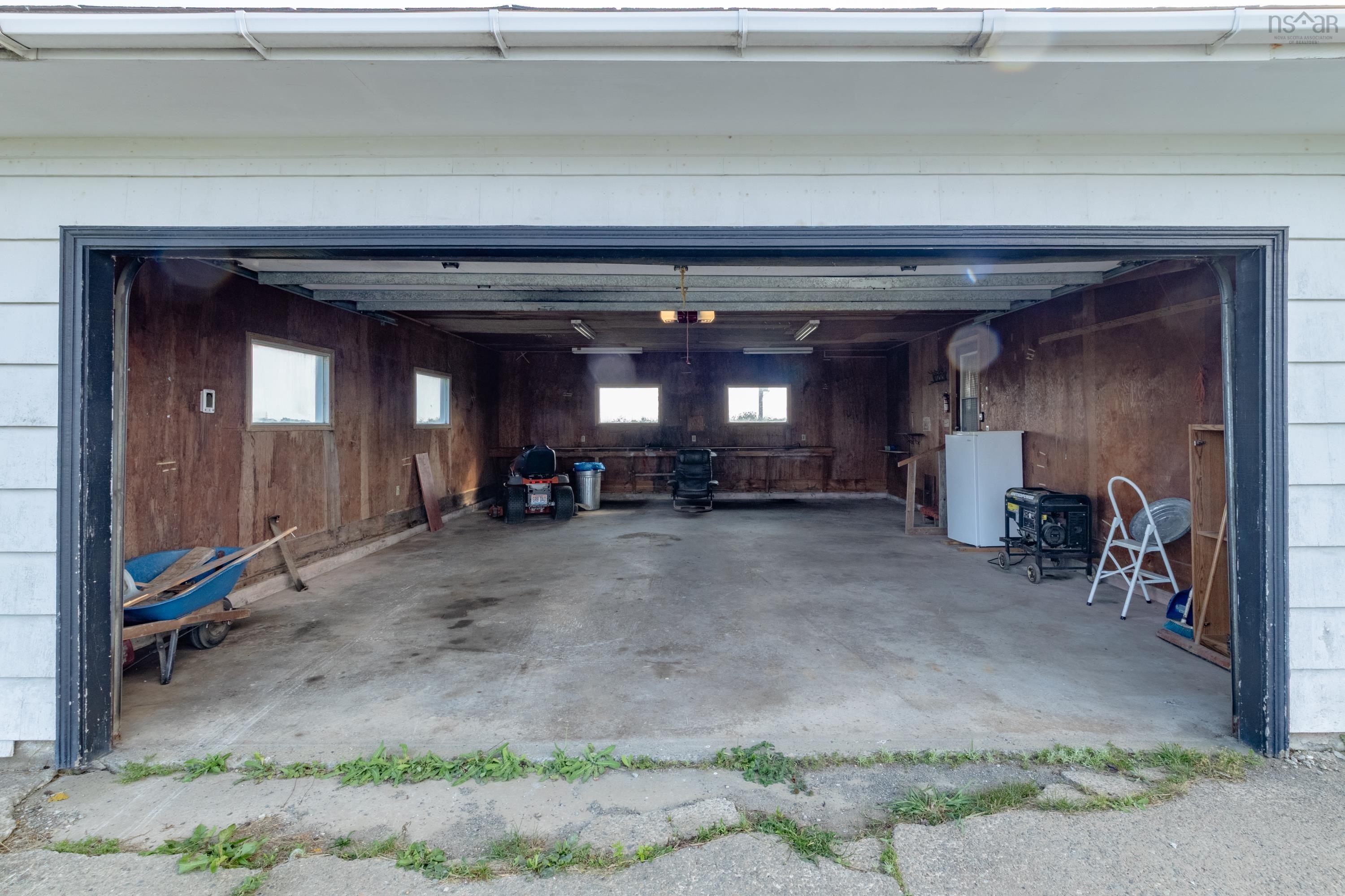 $299,000.00: 76 Saulnierville Wharf Road, Saulnierville