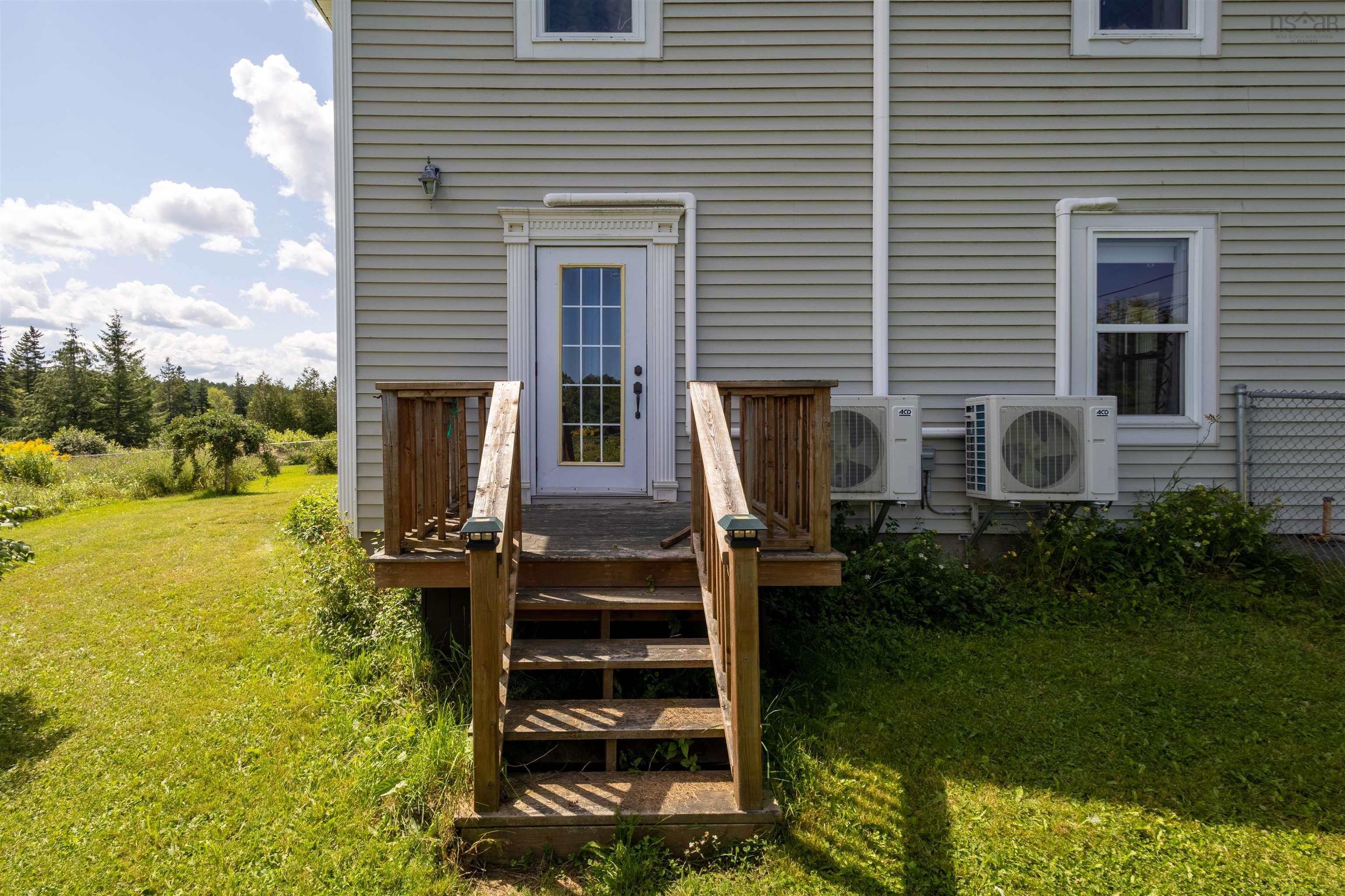 $389,900.00: 5 St. Columba Drive, Leitches Creek
