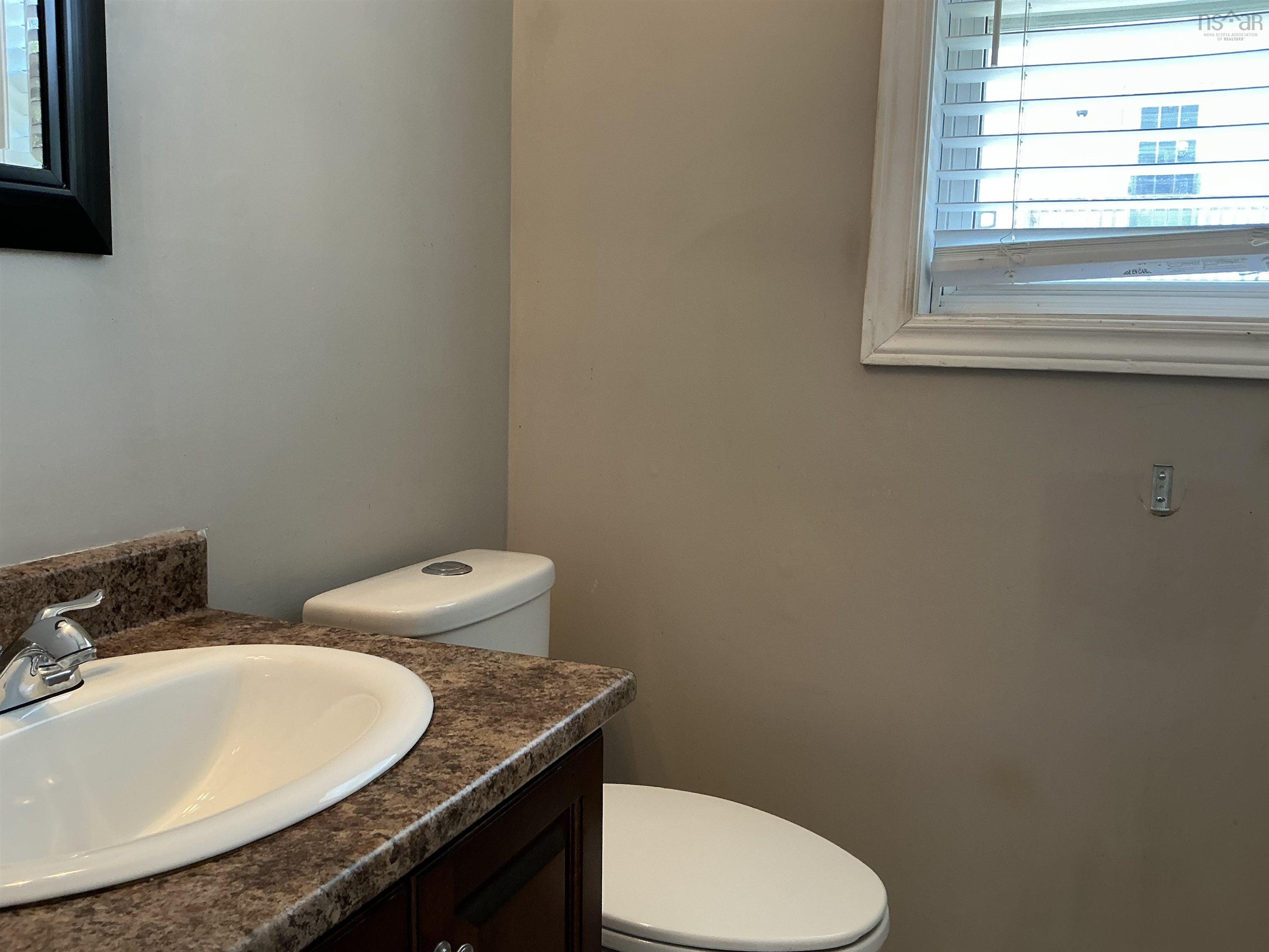 17 Oakwood, Dartmouth, NS (MLS 202620826)