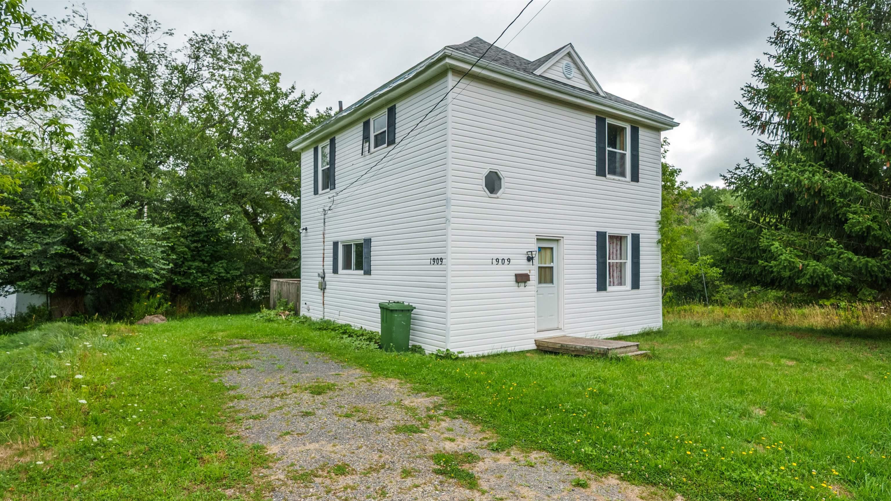 $199,900.00: 1909 Campbells Road, Westville