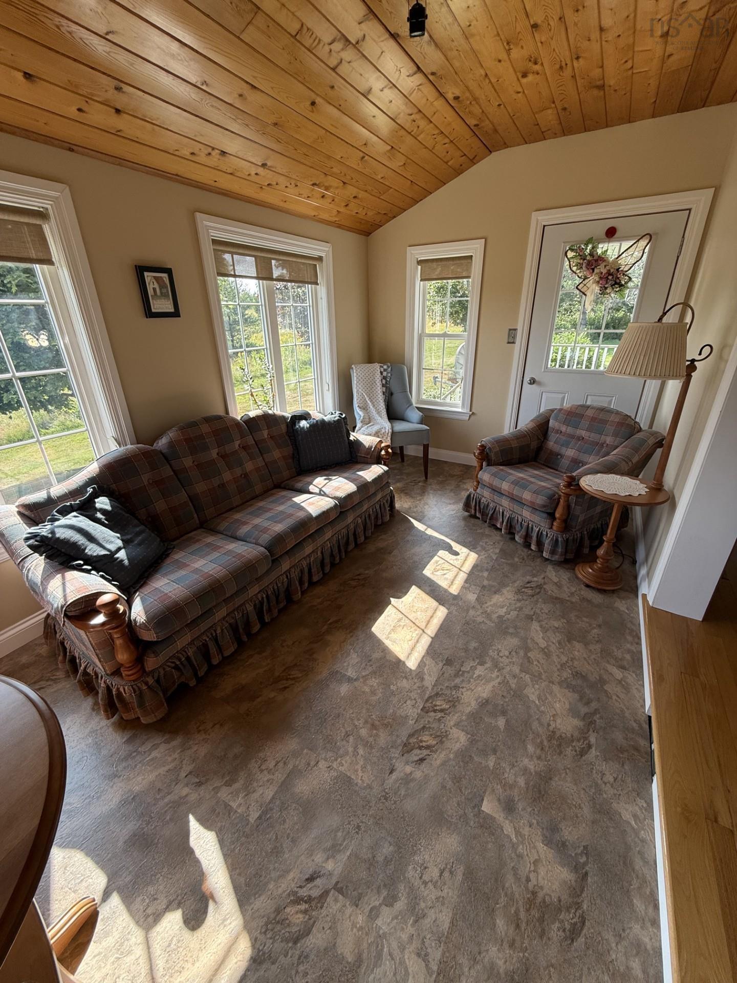 $455,000.00: 387 BEAVER ROAD, LAKEVALE, N.S., Lakevale