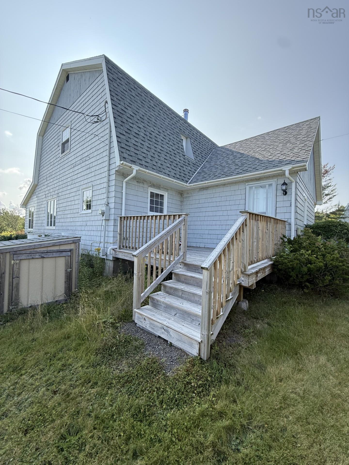 $455,000.00: 387 BEAVER ROAD, LAKEVALE, N.S., Lakevale