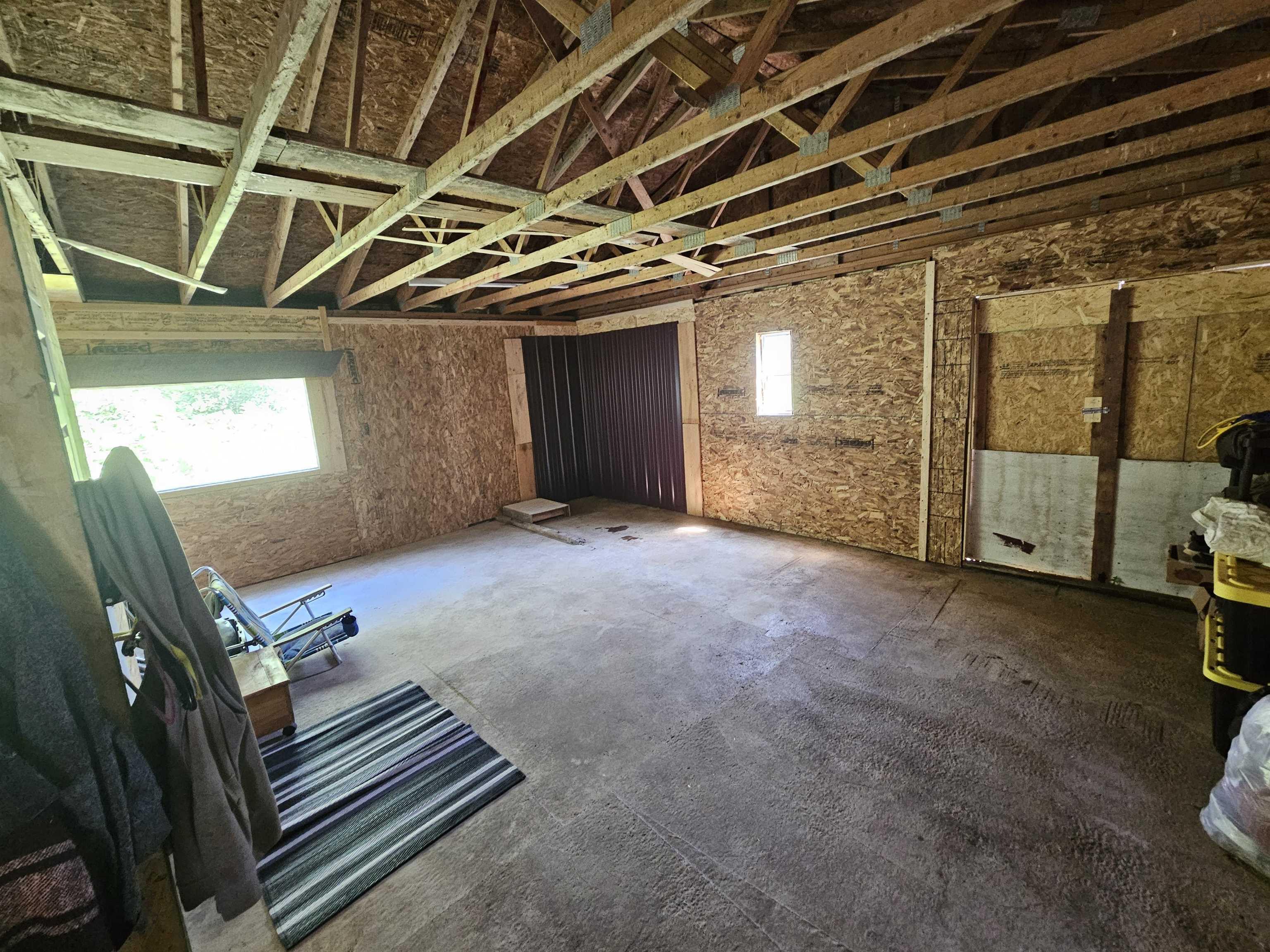 $134,900.00: 11757 1 Highway, Brickton