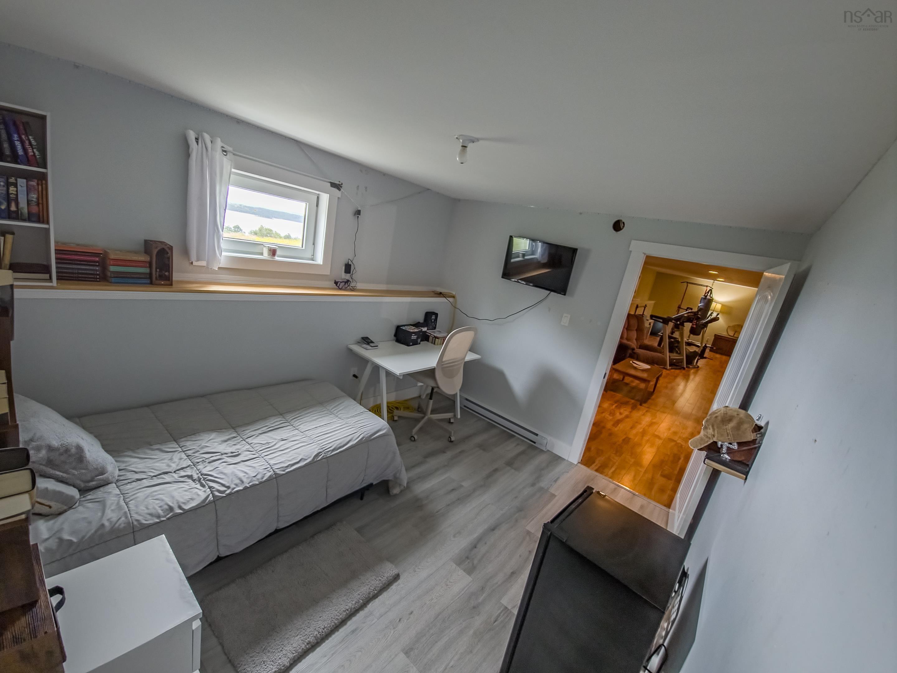 $829,000.00: 92 HAMMER MOUNTAIN Road, Harbour Centre