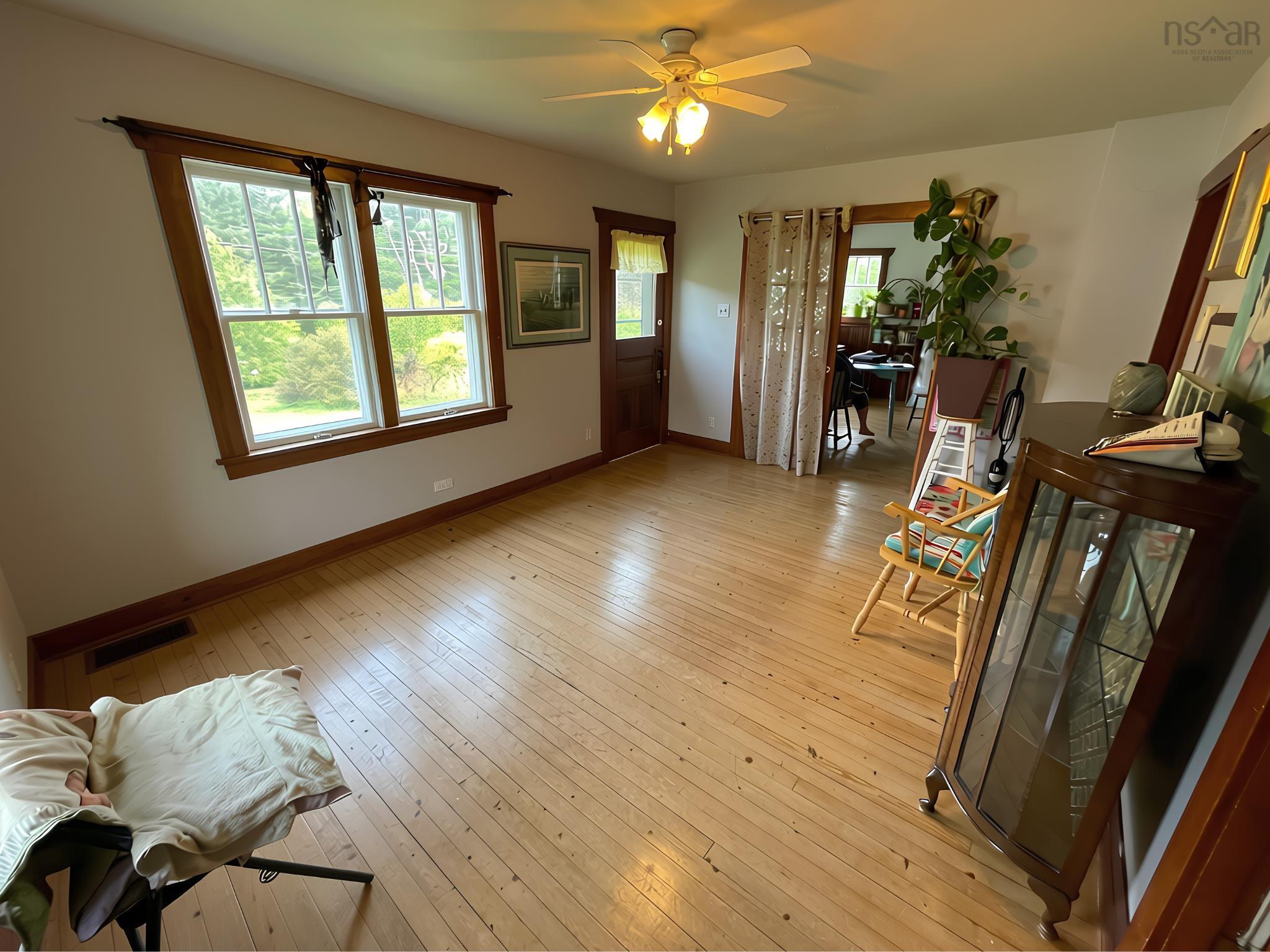$340,000.00: 7731 Highway 329, East River Point