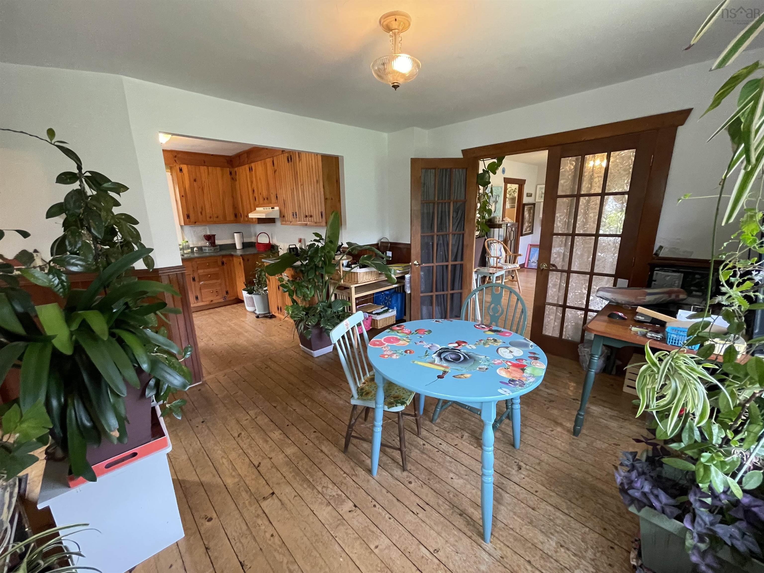$340,000.00: 7731 Highway 329, East River Point