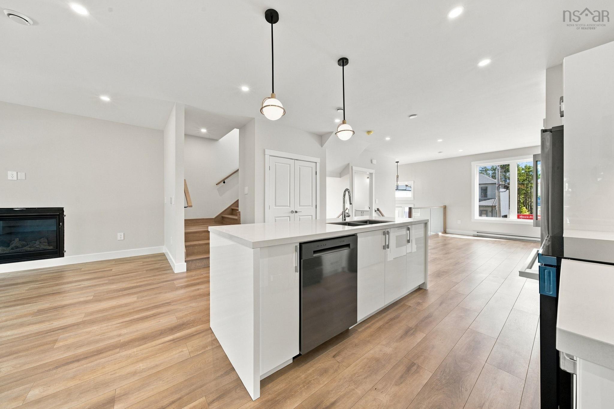 $719,900.00: 77 Simona Drive, Dartmouth