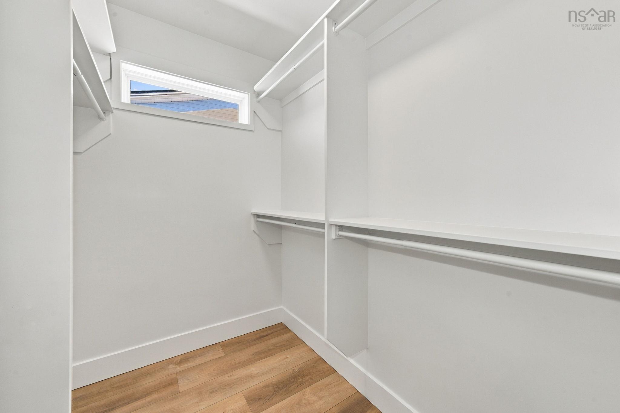 $719,900.00: 77 Simona Drive, Dartmouth