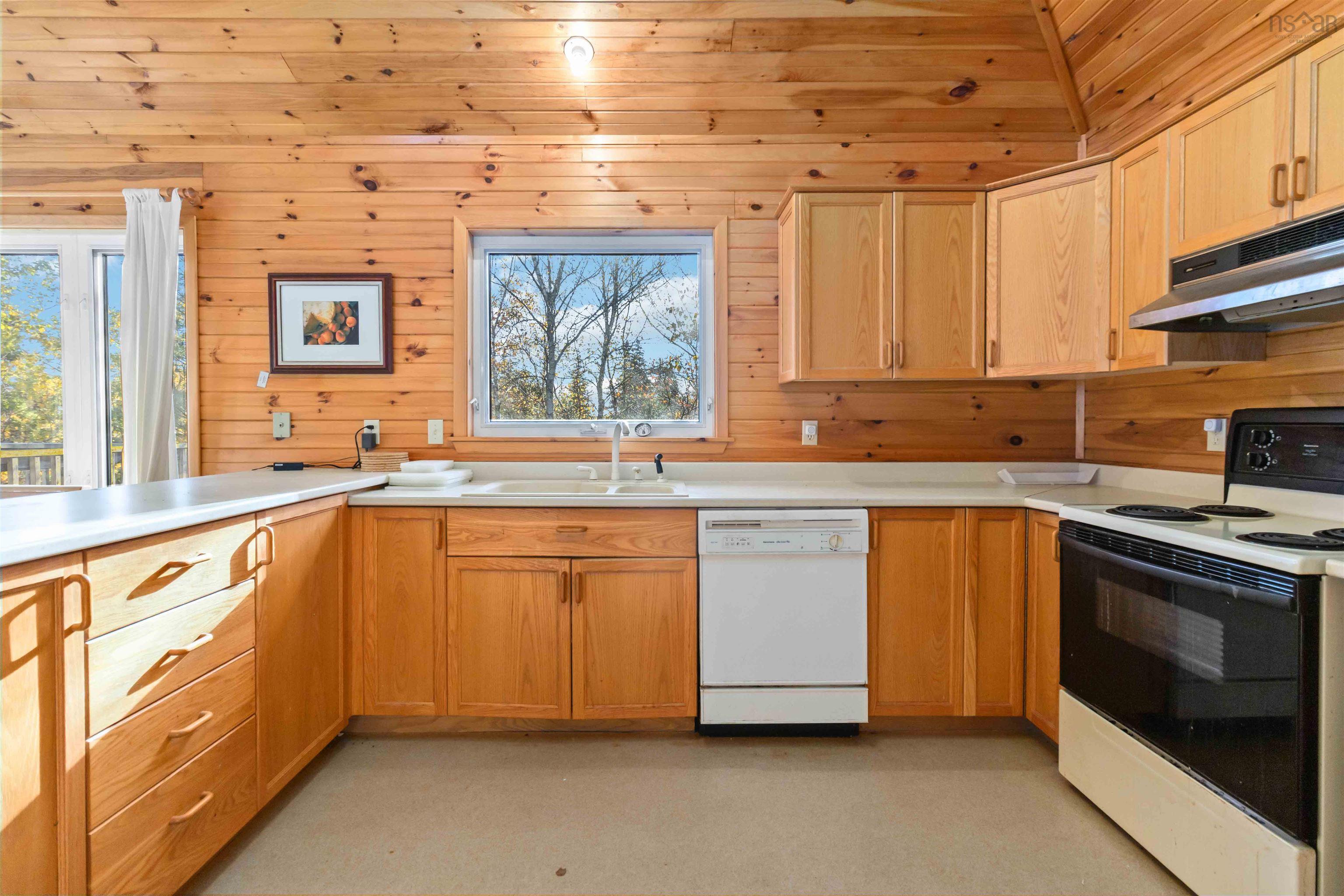 $549,000.00: 437 Southwest Cove Road, Port Medway
