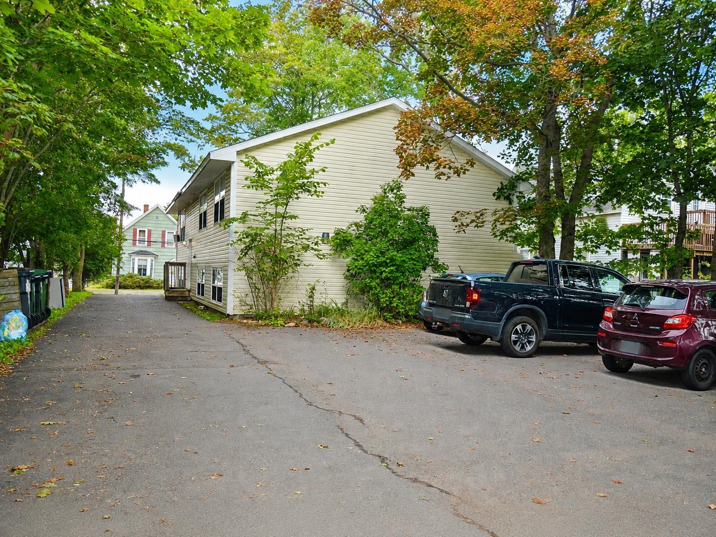 $560,000.00: 105 Park Street, Truro