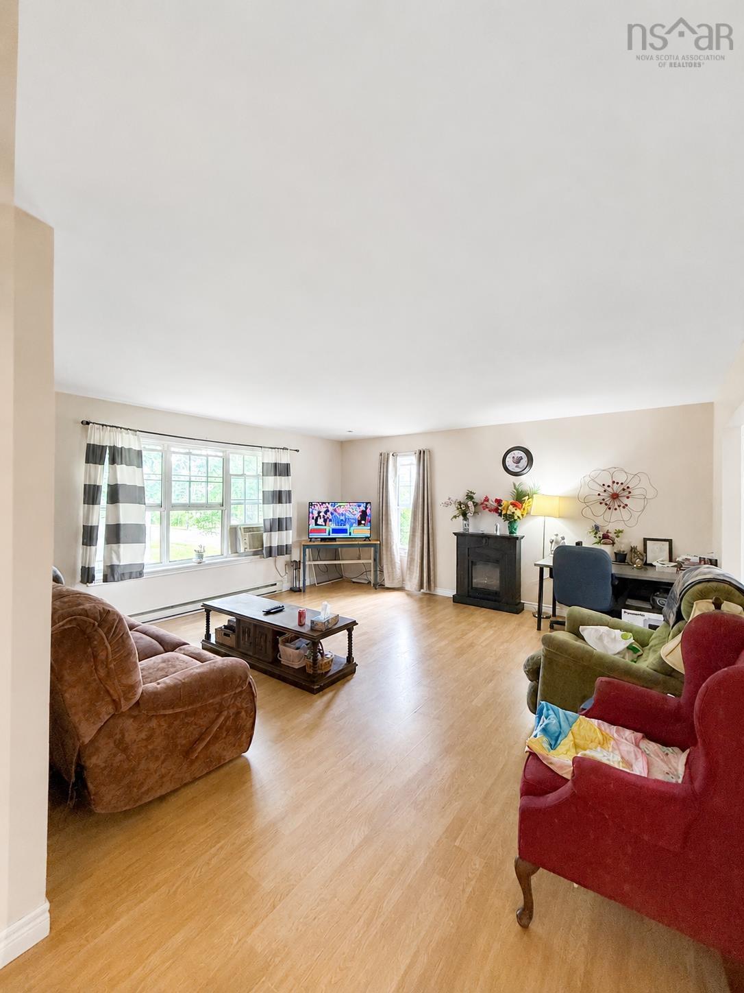 $560,000.00: 105 Park Street, Truro