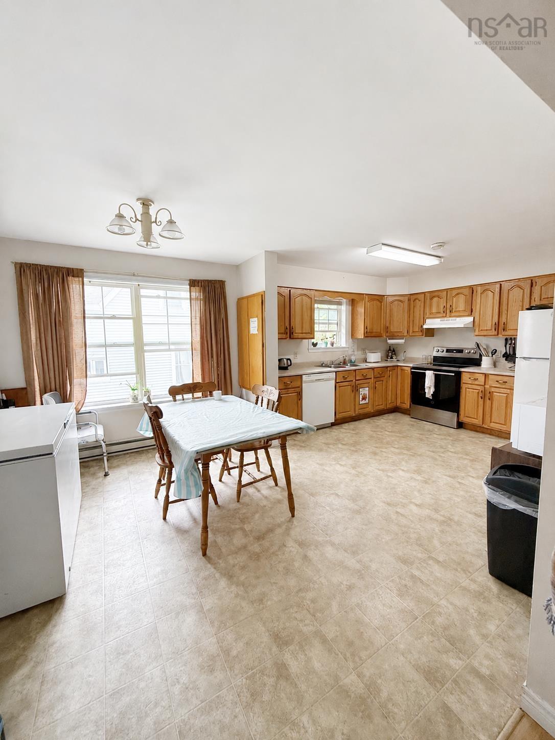 $560,000.00: 105 Park Street, Truro
