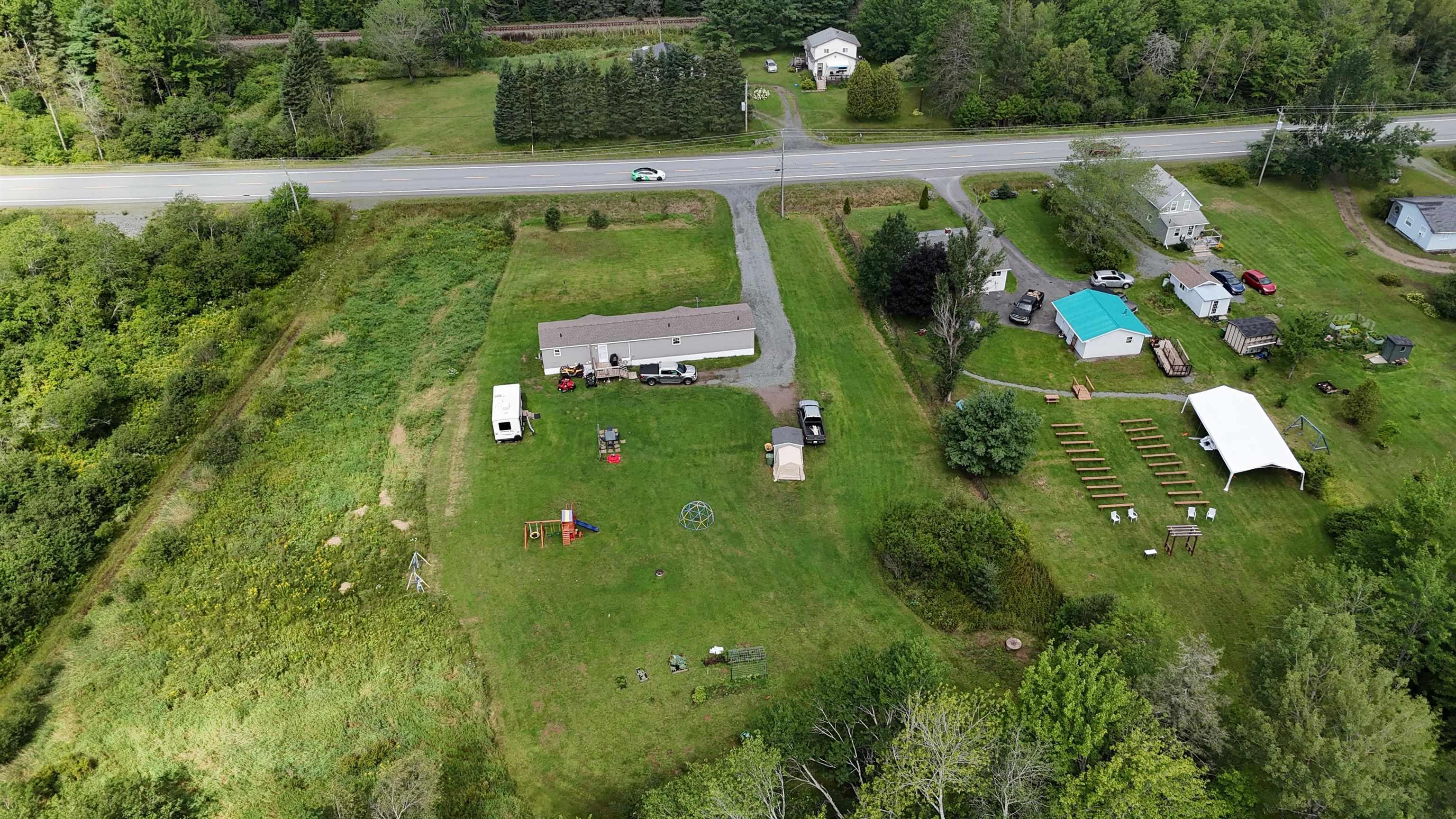 $309,900.00: 20533 Highway 2, Shubenacadie East