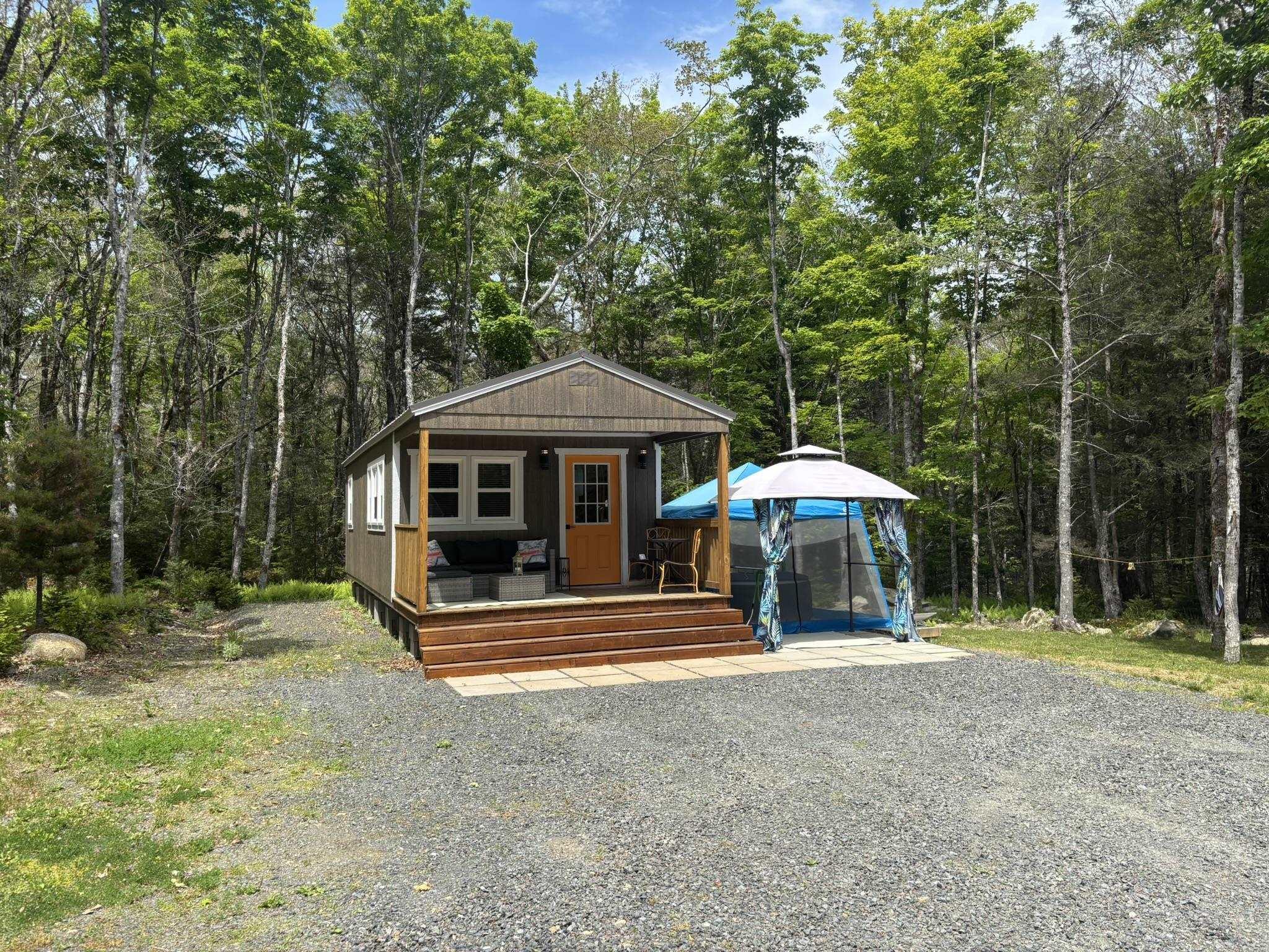 $139,900.00: 74 Thumb Cap Point, Labelle