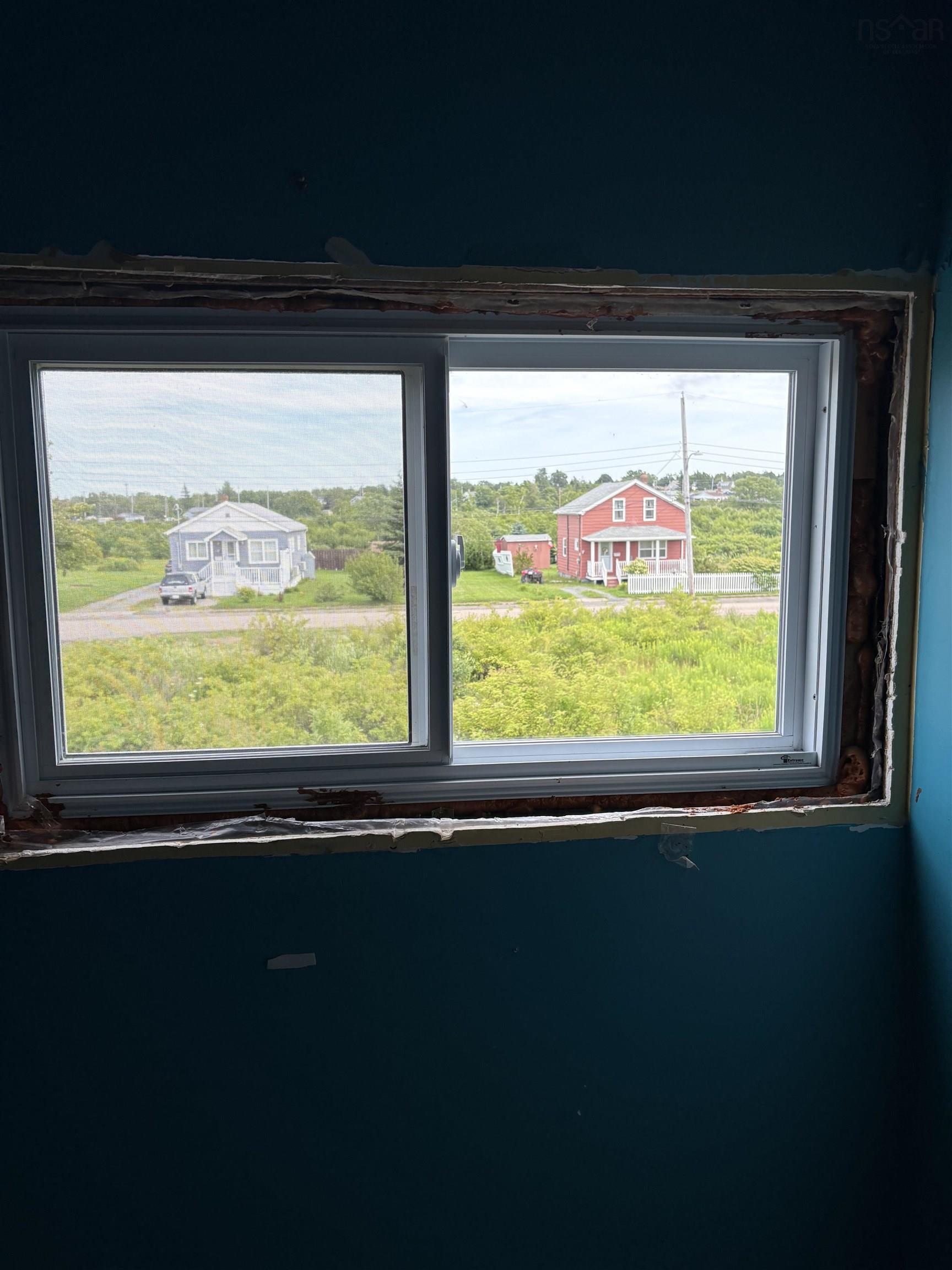$47,900.00: 5 International Street, Glace Bay