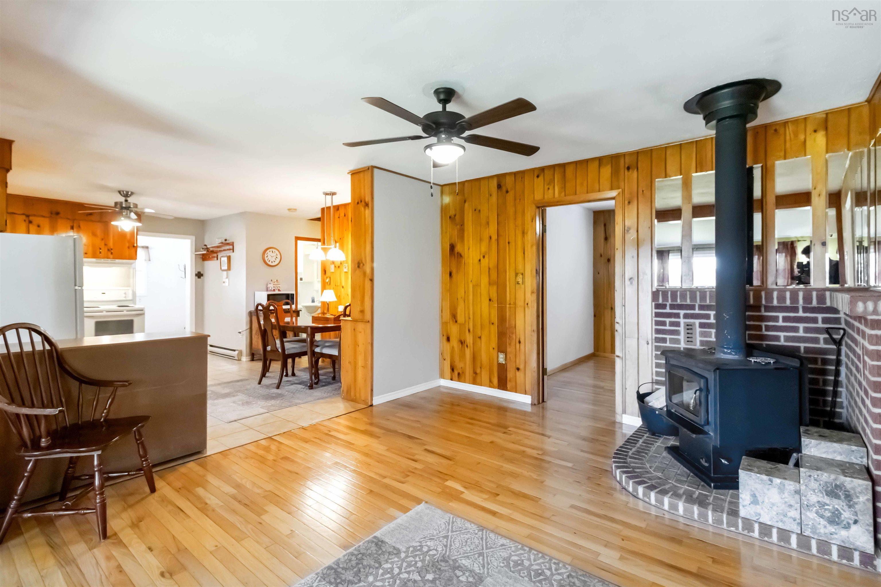 $484,900.00: 198 Spruce Drive, Barss Corner
